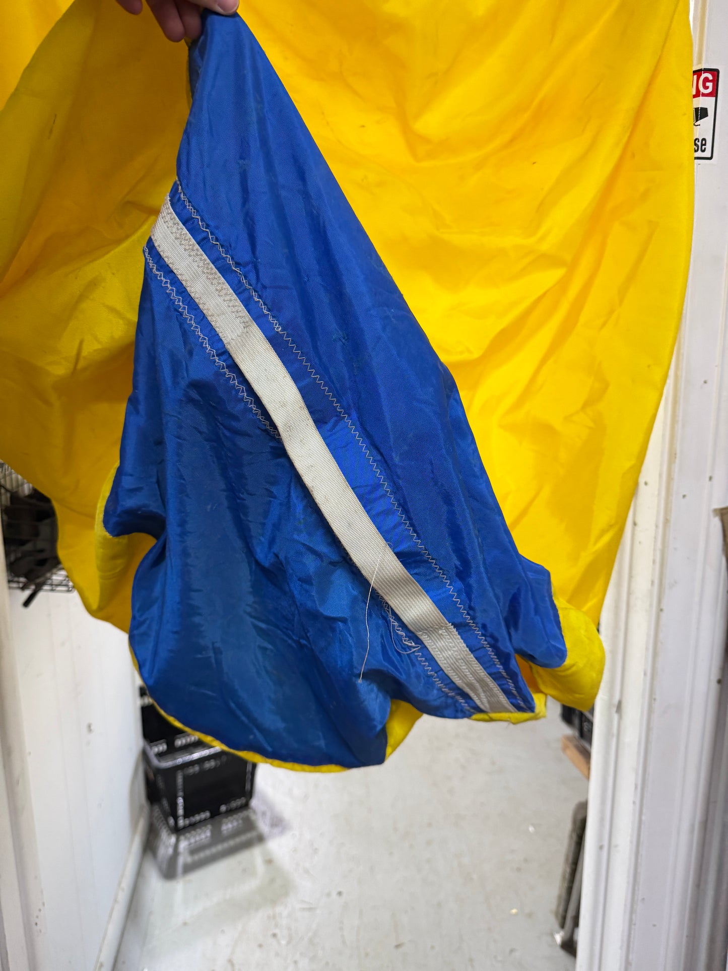 Ulmer Sail Bag - 23" Base Diameter x 44" Height