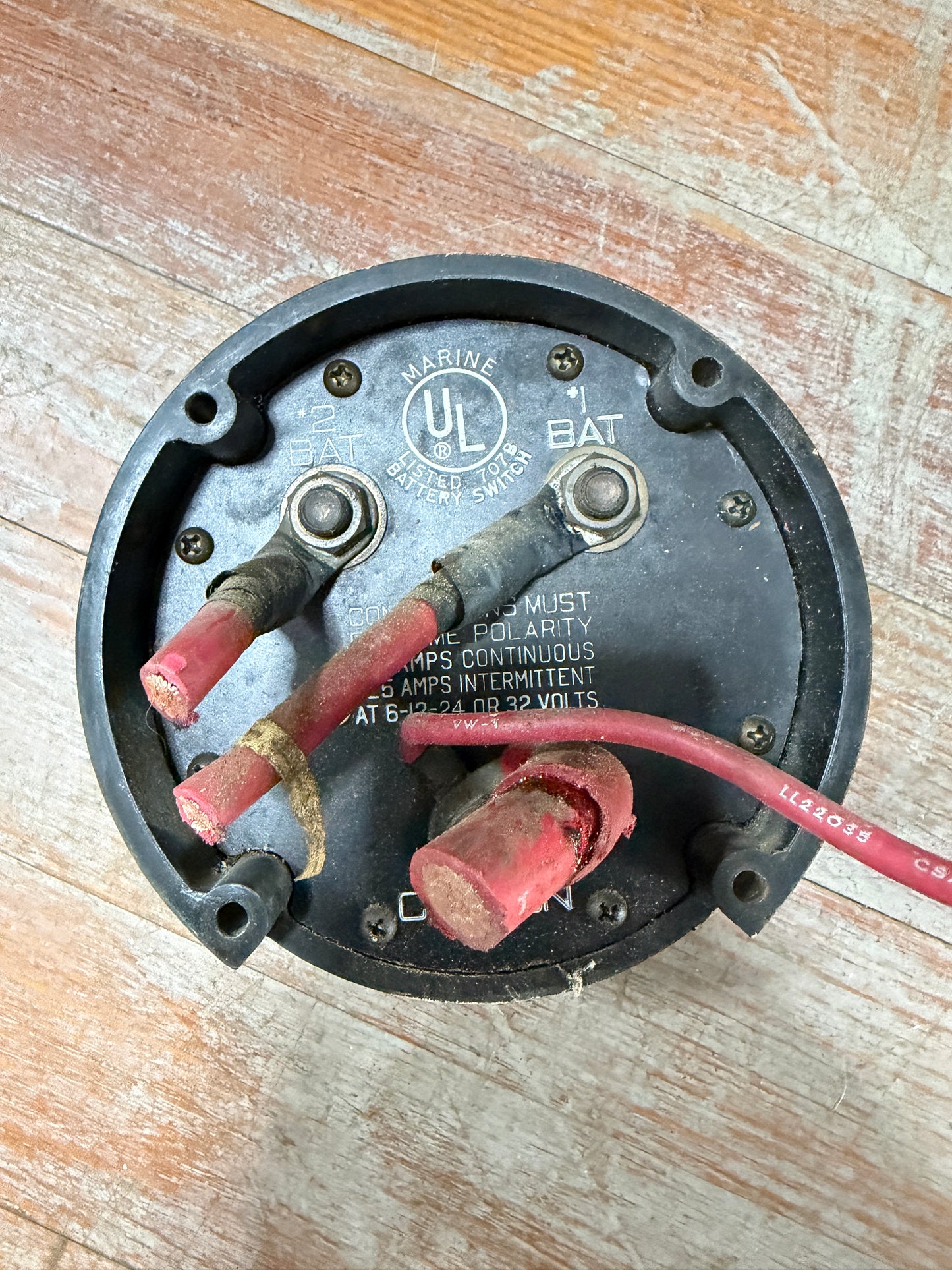 Cole Hersee M705 2 Battery Switch