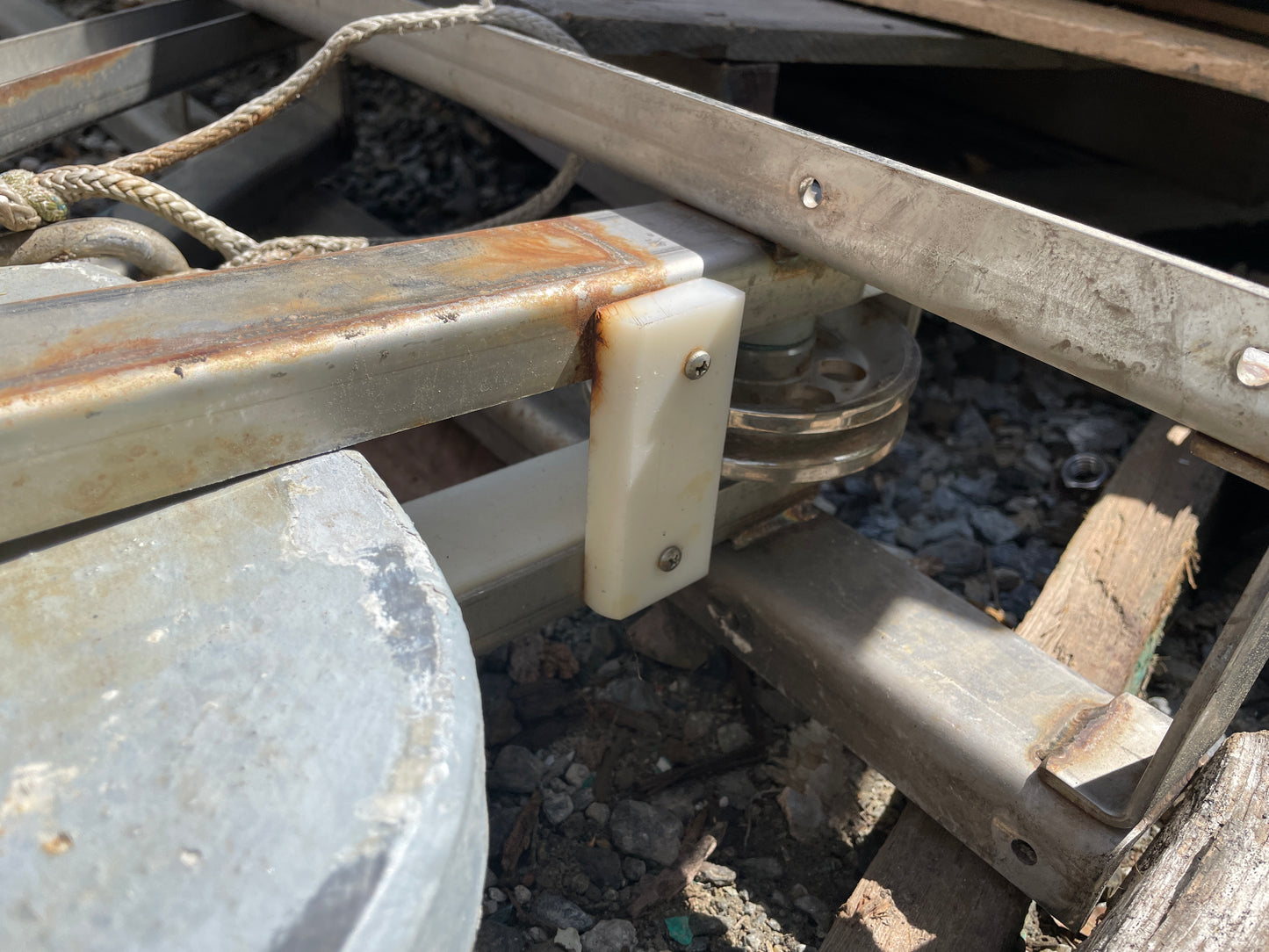 Hunter 216 Lead Keel