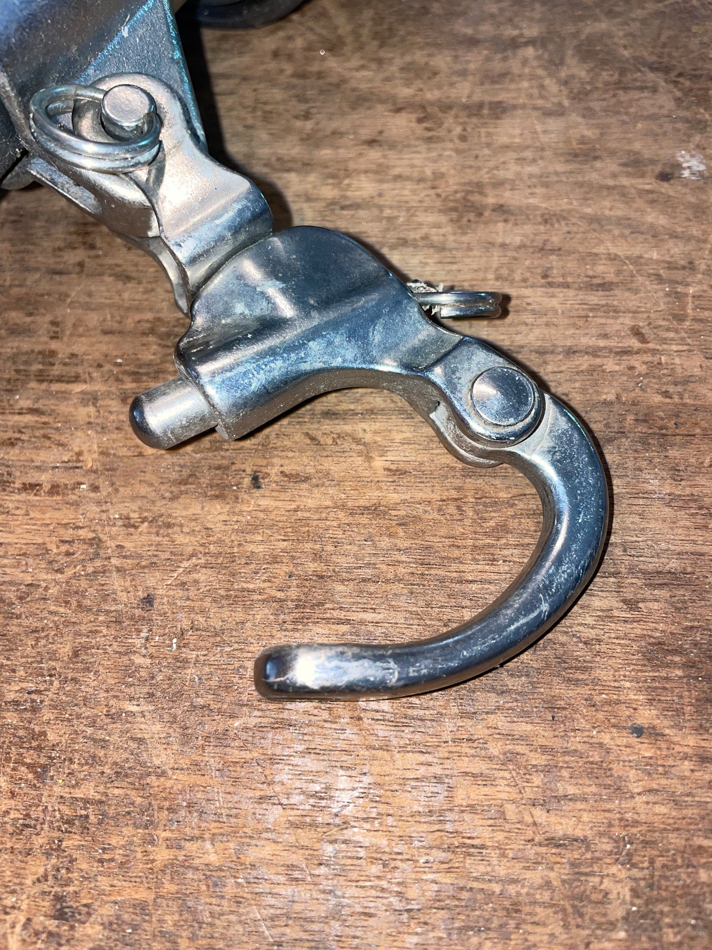 Furlex Upper Swivel- 1 1/4” x 7/8” Pole