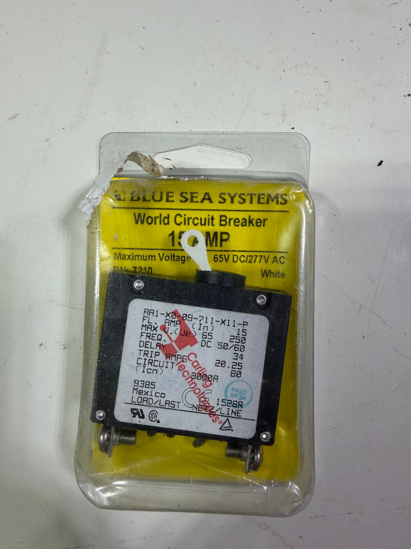 Blue Sea Systems 15AMP Circuit Breaker - NEW
