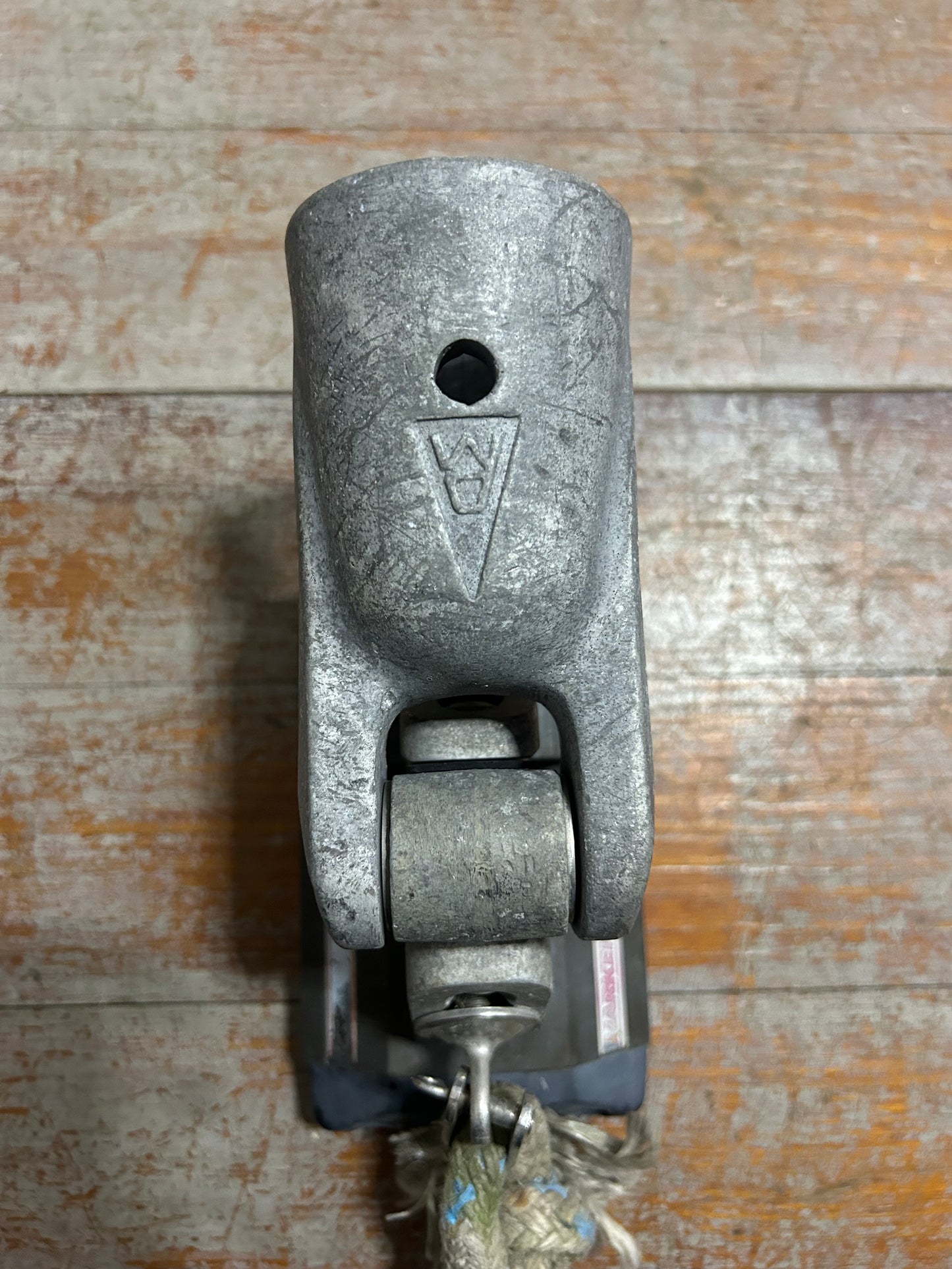 Harken Traveler/ Track Car Assembly w/ ball bearings