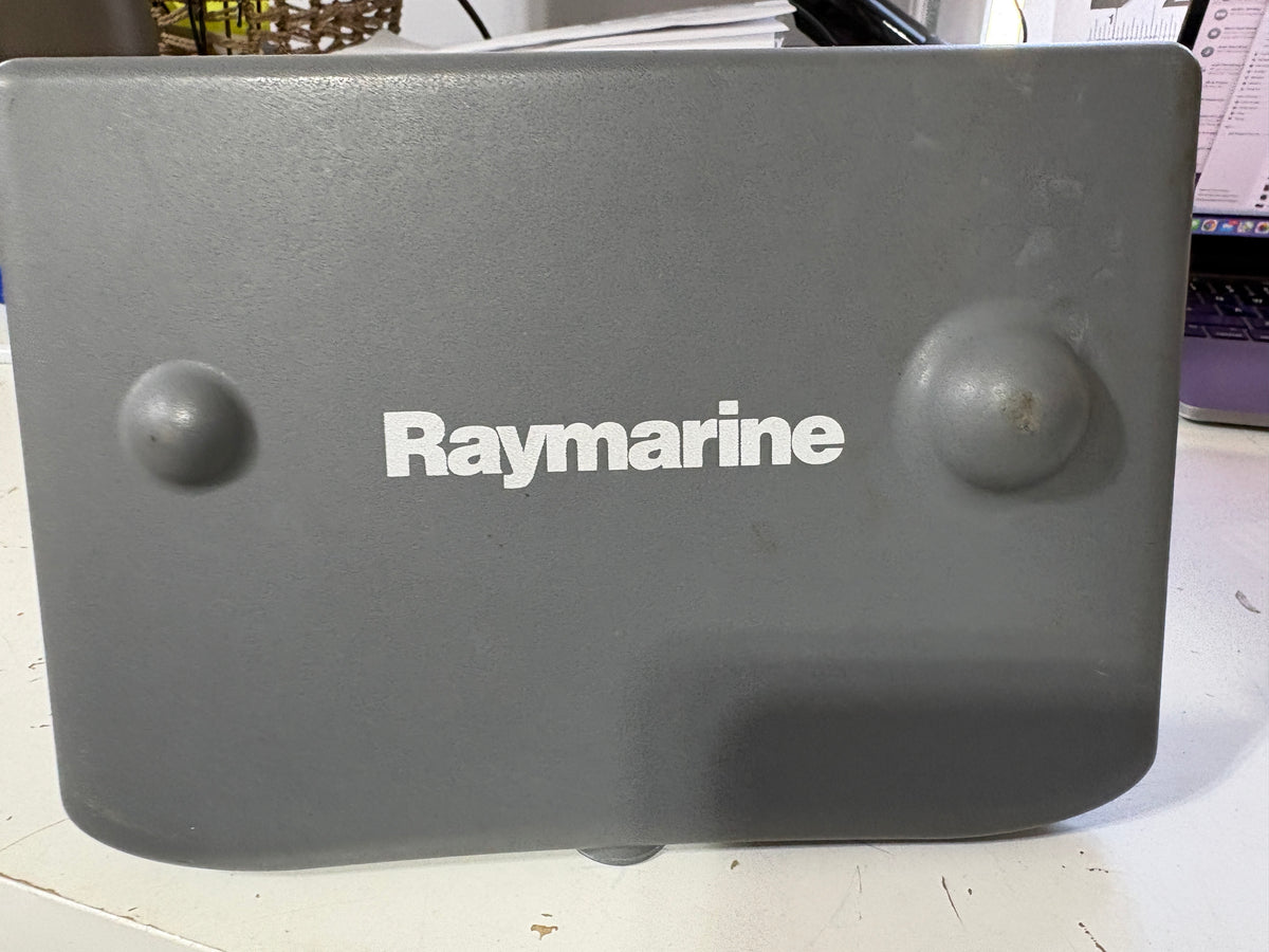 Raymarine C70 Display