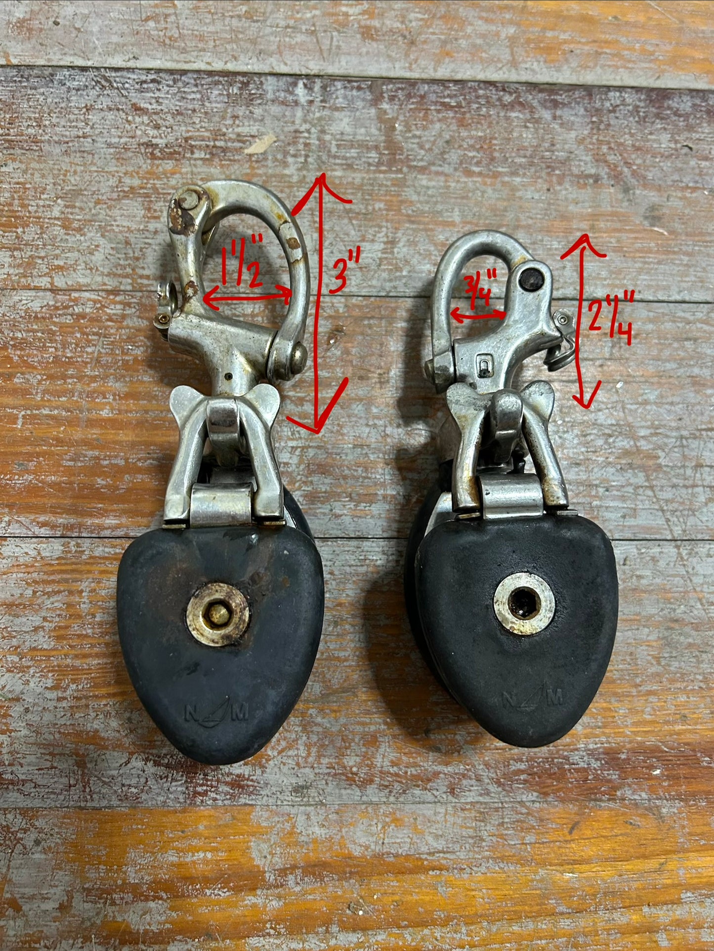 LOT OF 2 Nicro Marine Snatch Blocks w/ Swivel Snap Shackles – 1-3/4” Sheaves - Humphries IOR