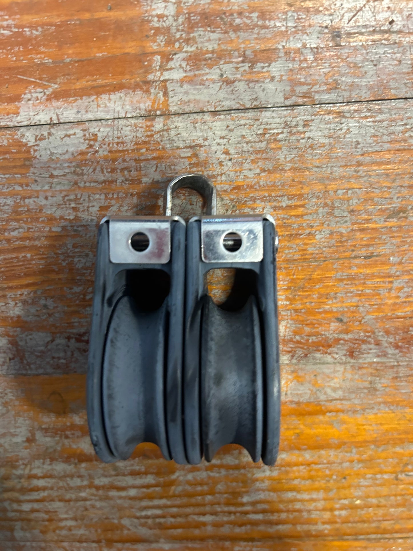 Harken 1 7/8" Double Sheave Fixed Block with fixed shackle
