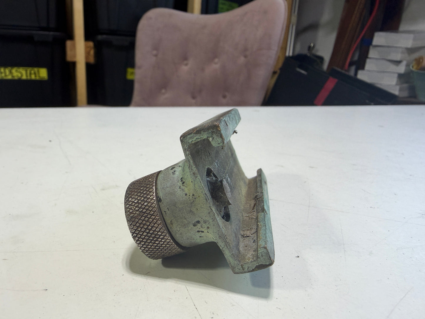 Bronze Screw Top Track Car With 1 1/4” Track Size