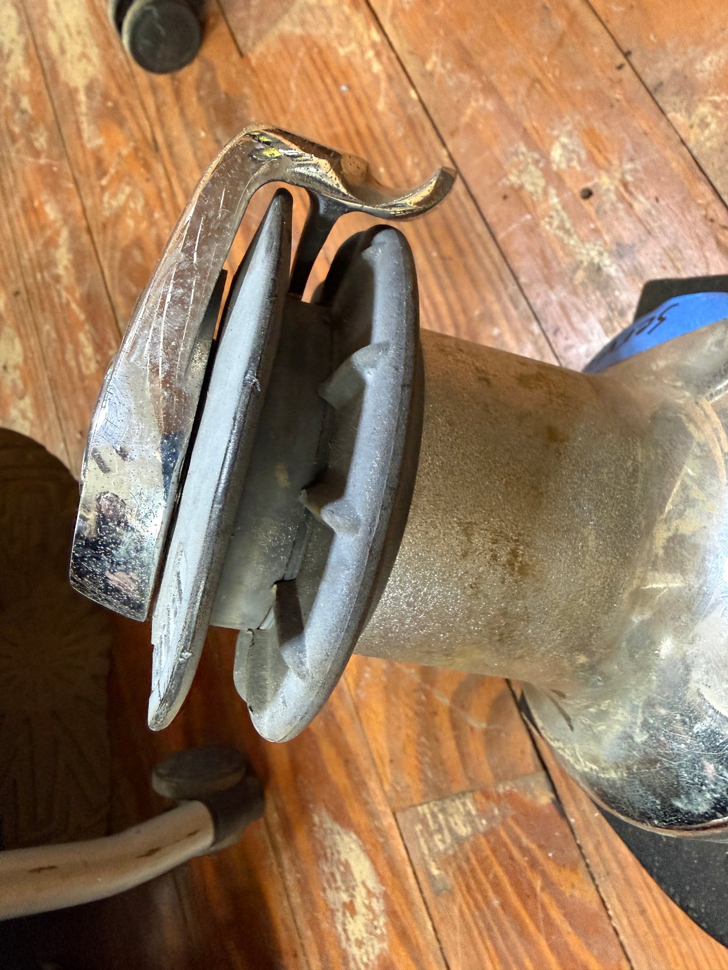 Barent 24 Single Speed Self Tailing Winch ON Brass Combing Bracket