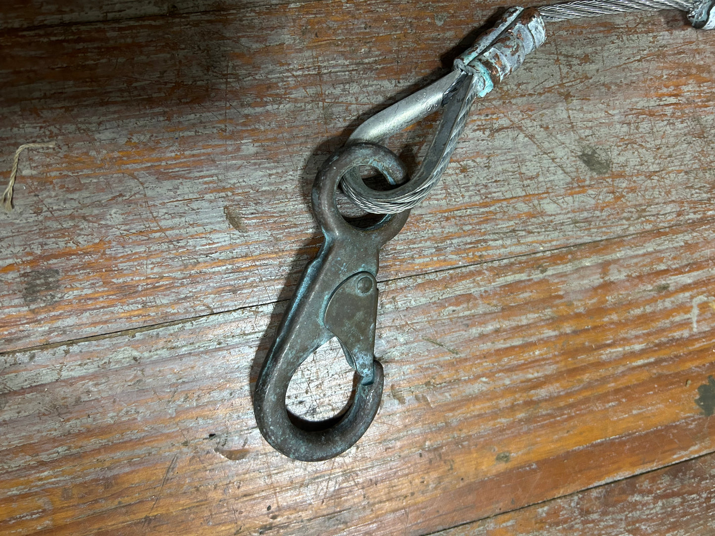 7 1/2" Length x 3/16" Diameter Double Clamp Cable with 2 x 3 1/2" carabiners