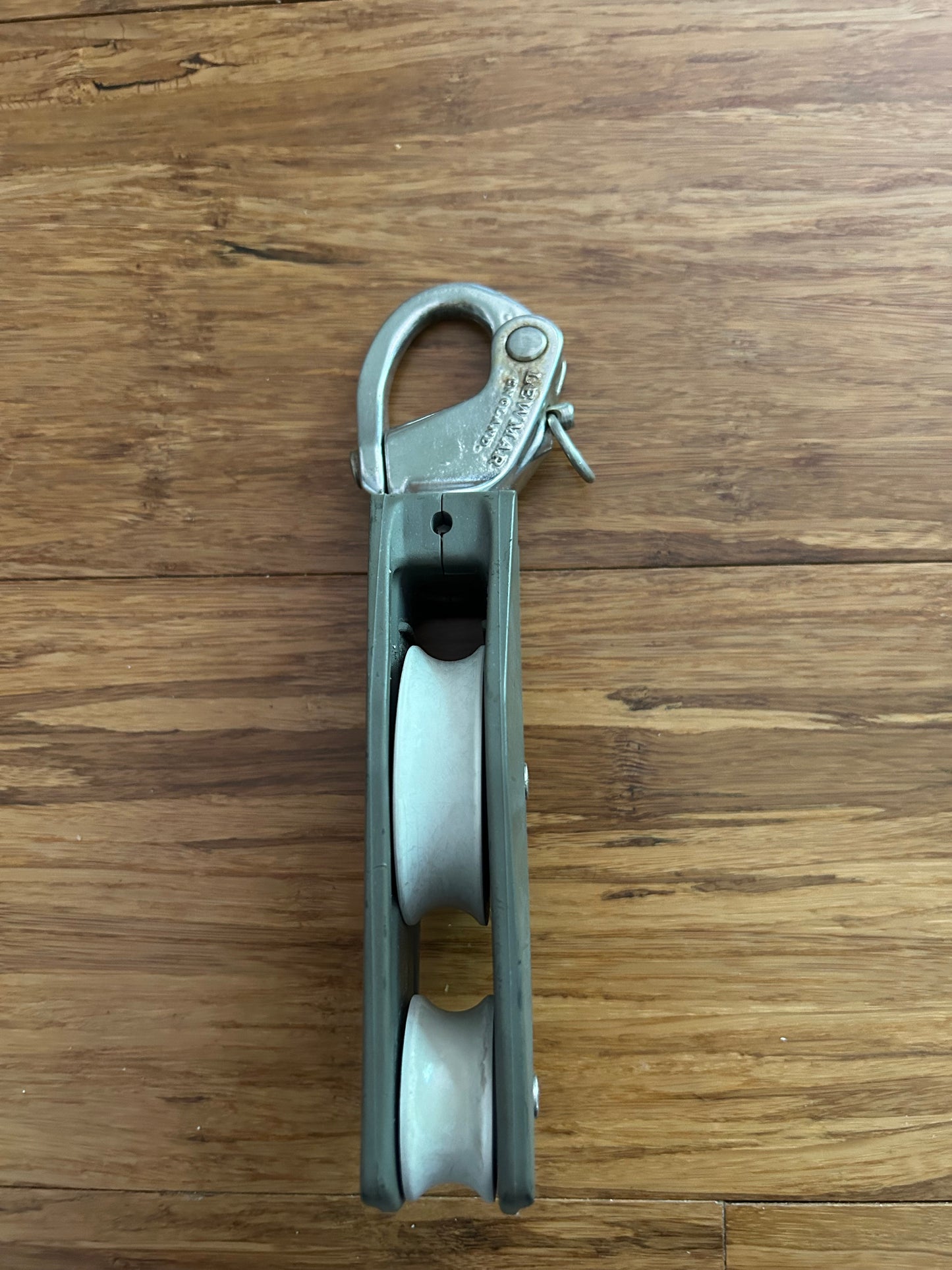 Lewmar Double Fiddle Block 2” & 1” Sheaves w/ Swivel Snap Shackle 1/2” Line