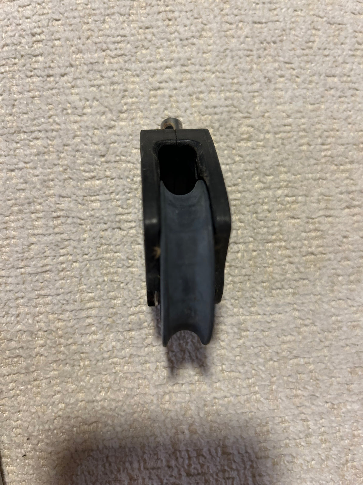 Lewmar Single Swivel Eye w/ 2” Sheave and 3/8” Line