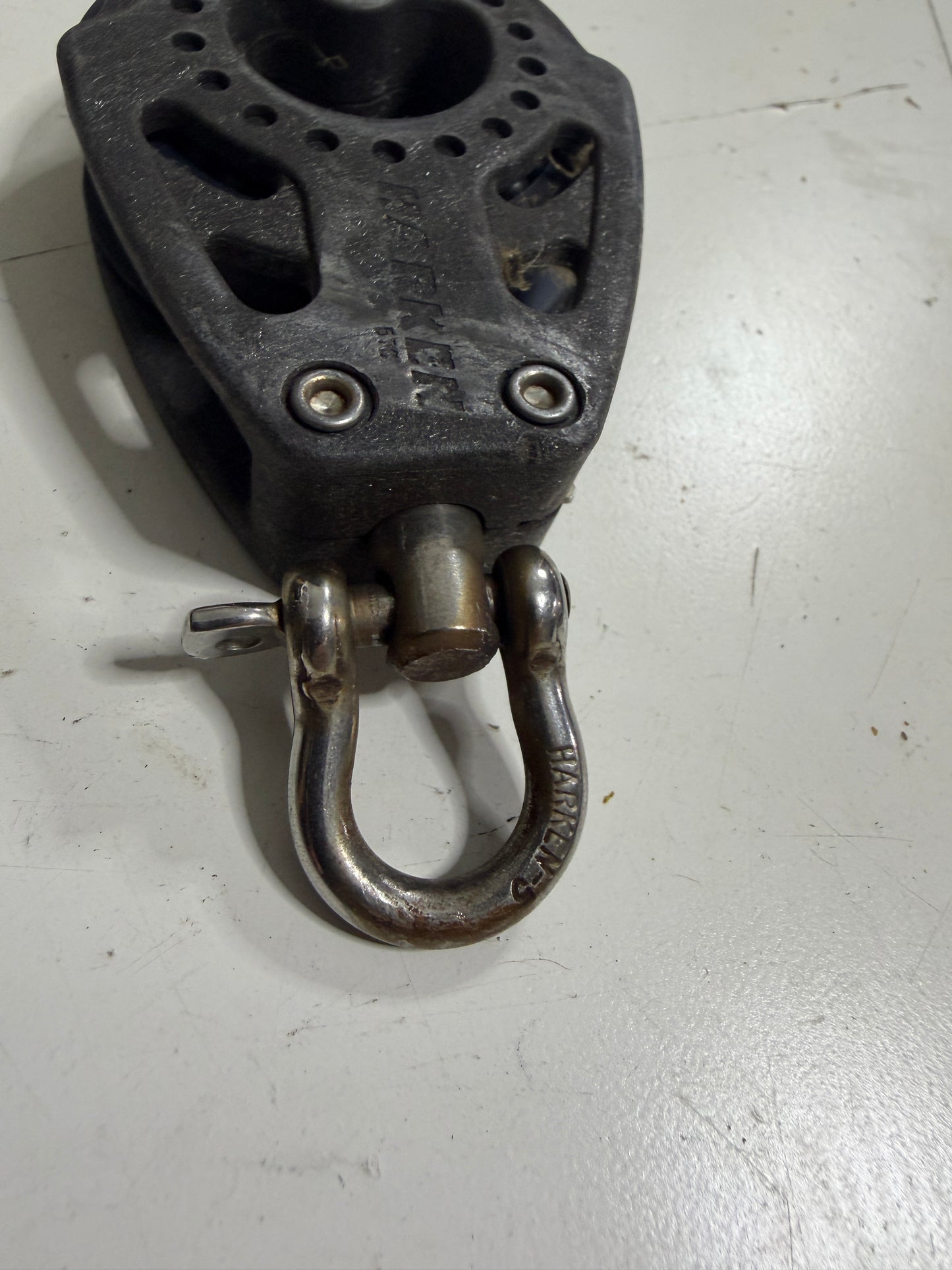 Harken 57C Single Sheave 2 1/4” Swivel Block - 7/16” Line