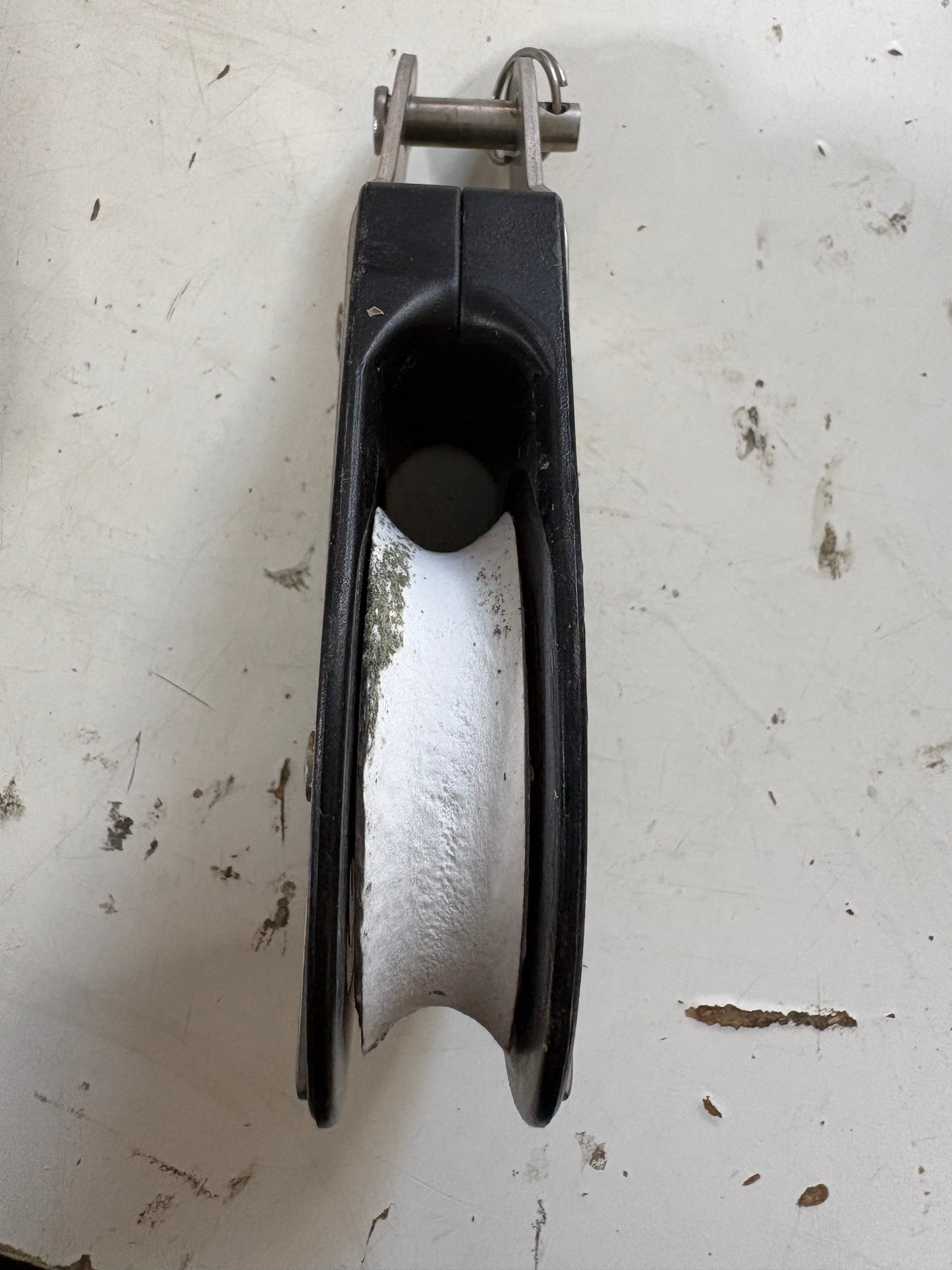 Wichard Fixed Block 2 1/4" Sheave and 3/8" Line