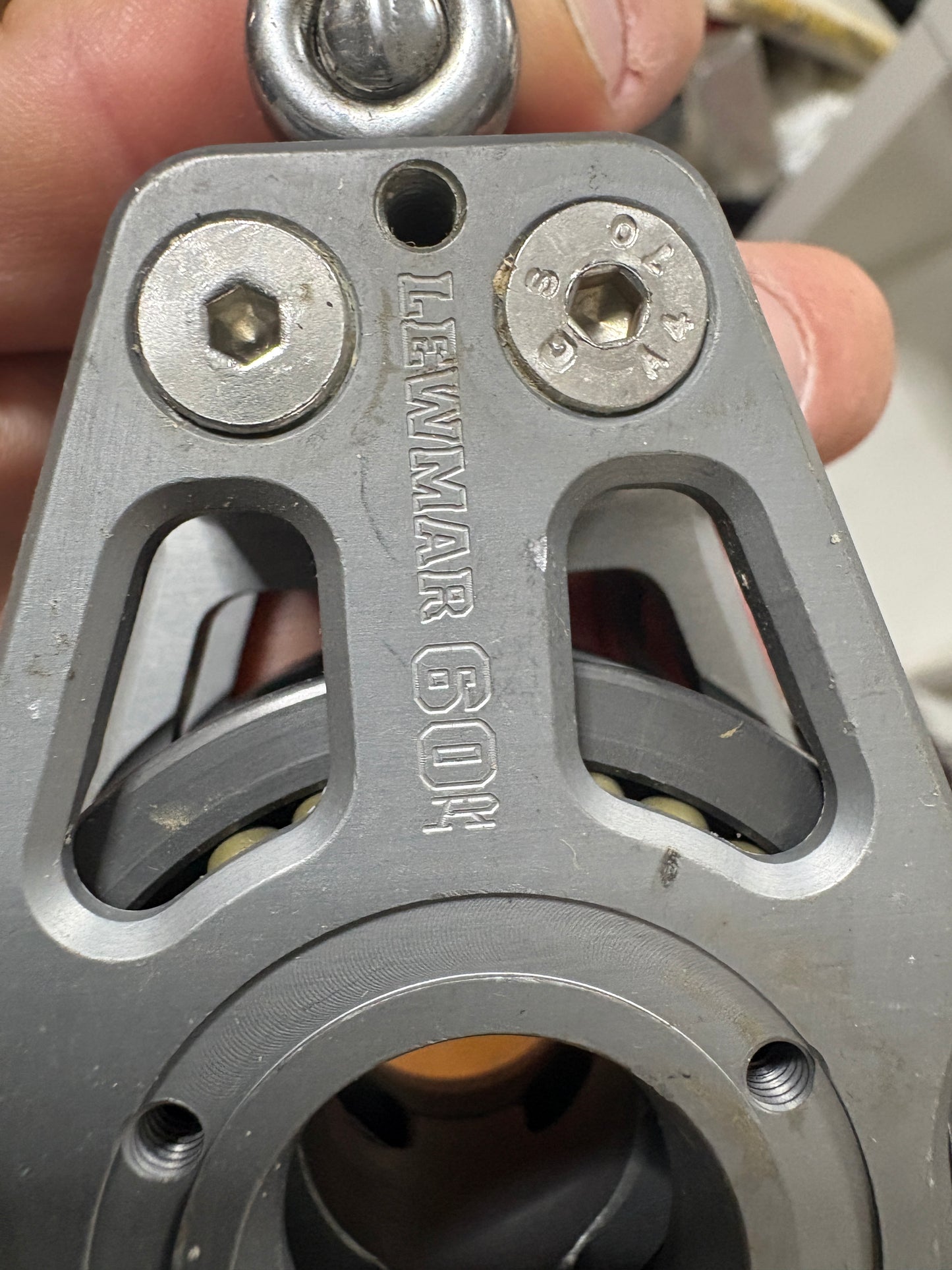 Lewmar 60R Fixed Double Block with HR Shackle