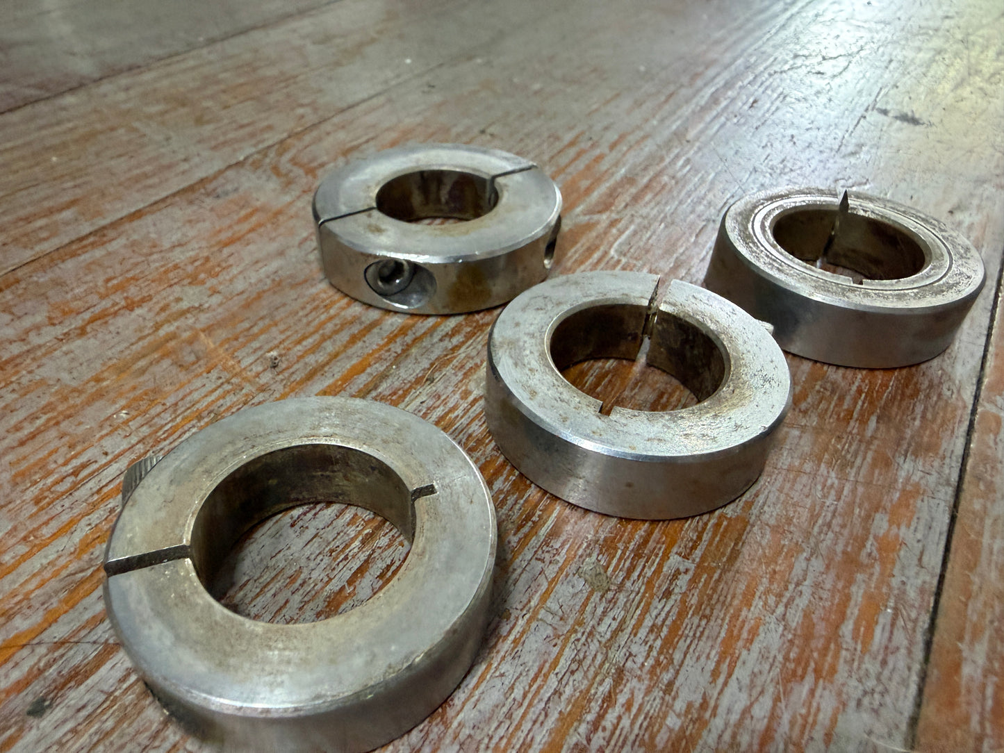 LOT OF 4 Tube Fastener / Stopper - 1" Diameter