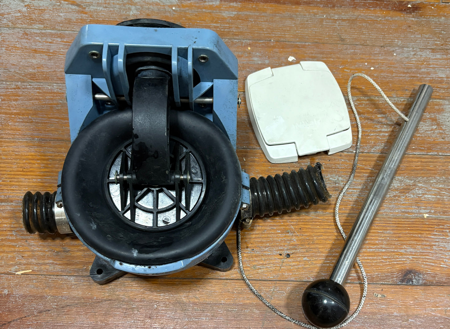 Manual Bilge Pump with Handle and plate cover