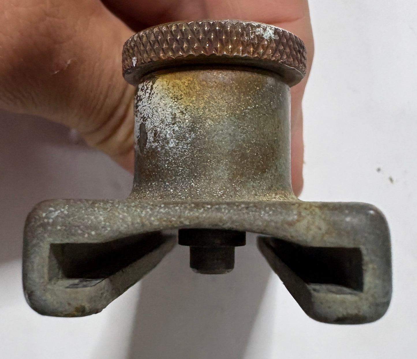 Vintage Merriman Bronze 1" Track Car with Pull Top