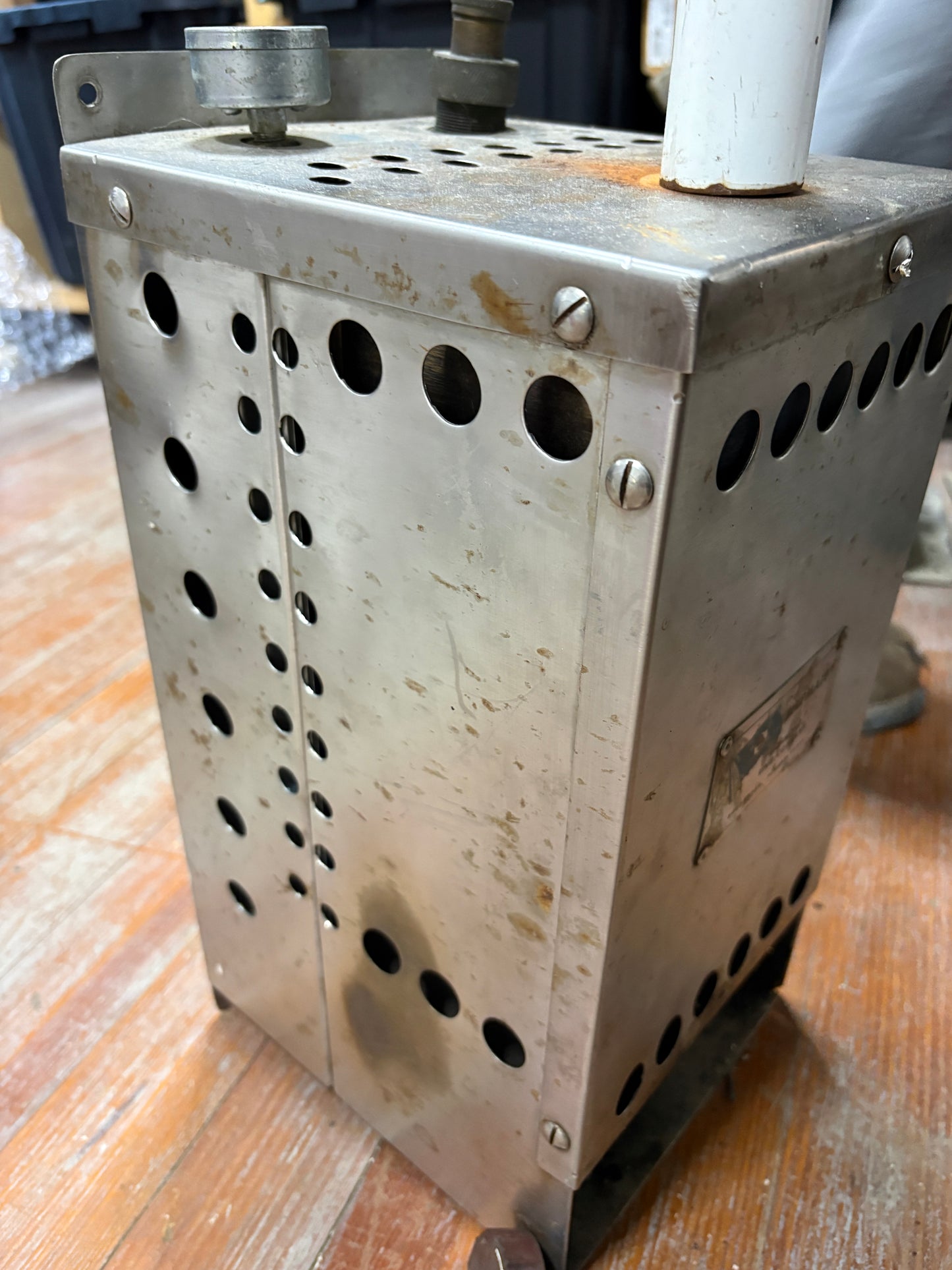 Shipmate Stove off of the Tripp 30