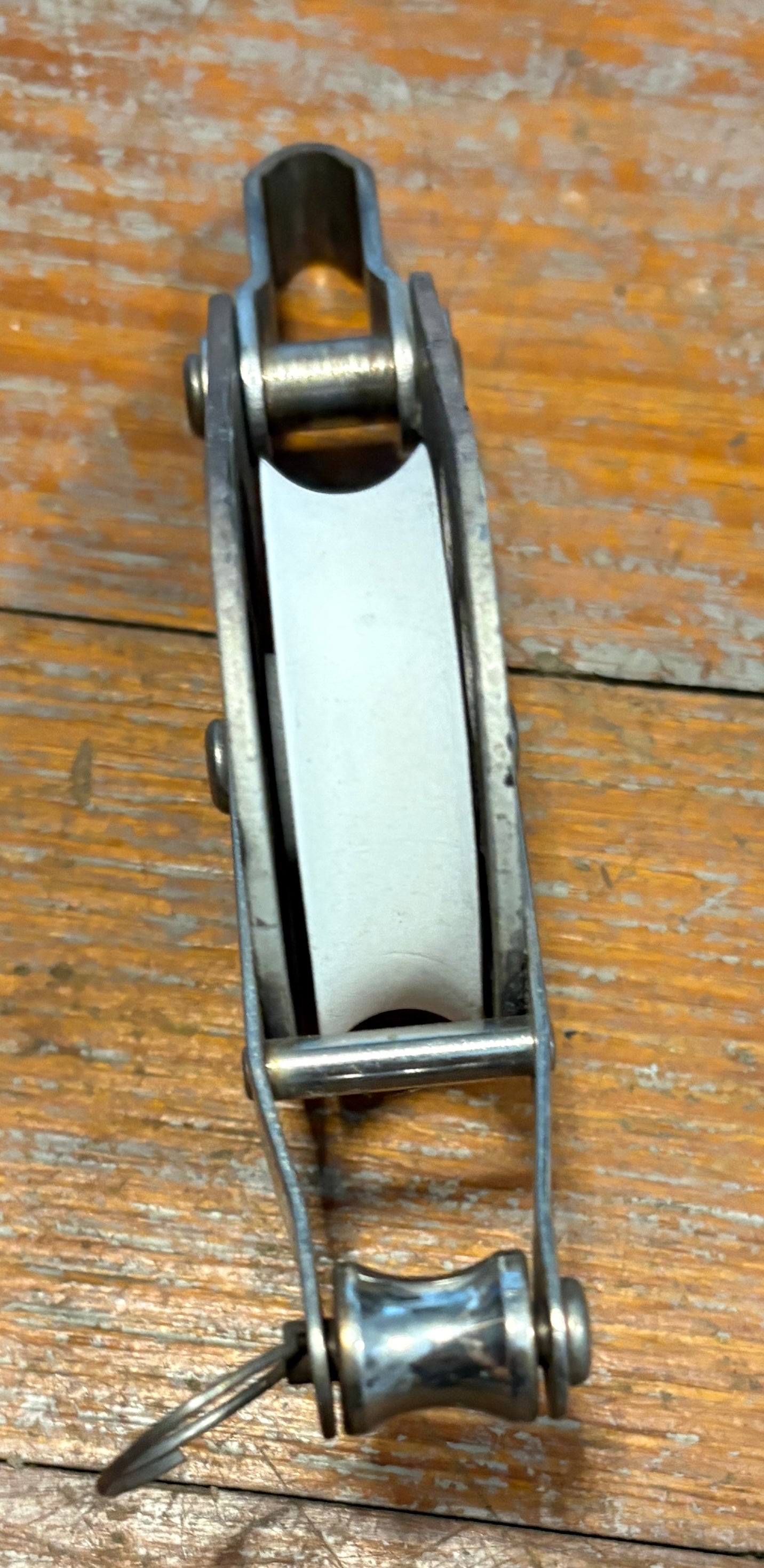 Schaefer 2" Sheave Block with Beckett, 3/8" Line max