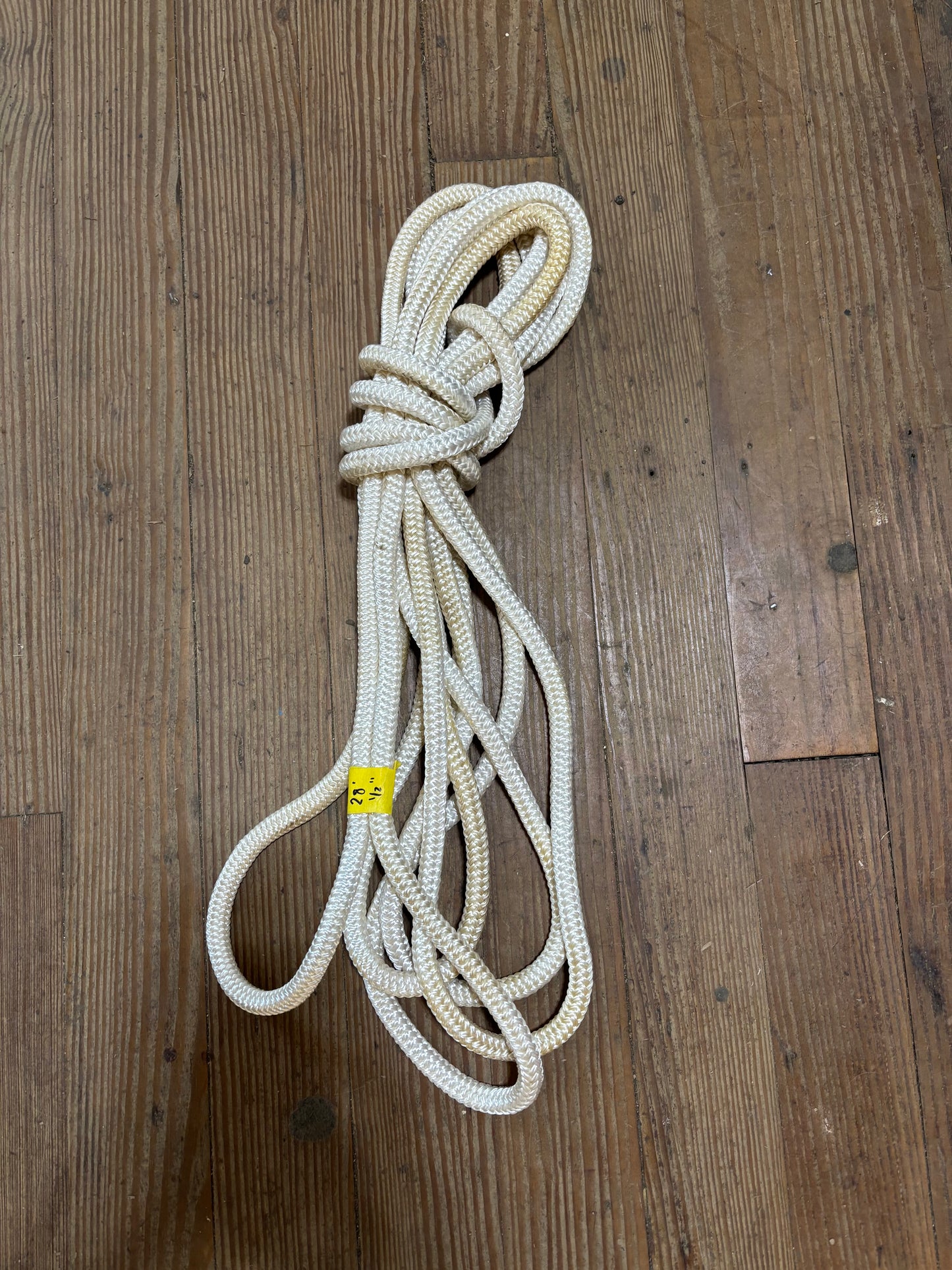 White Line - 28' x 1/2" Diameter