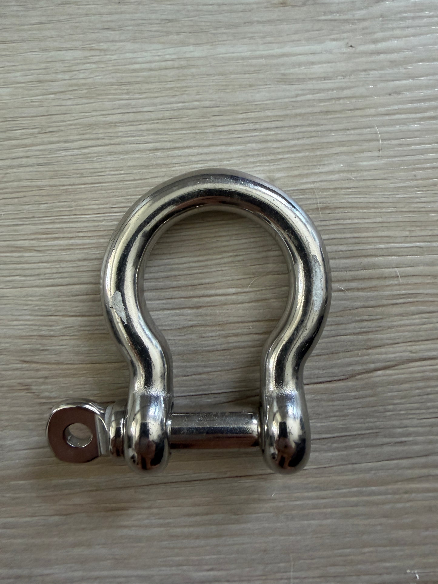 Large Stainless Steel Bow Shackle - 3/4" Width x 3/8" Pin