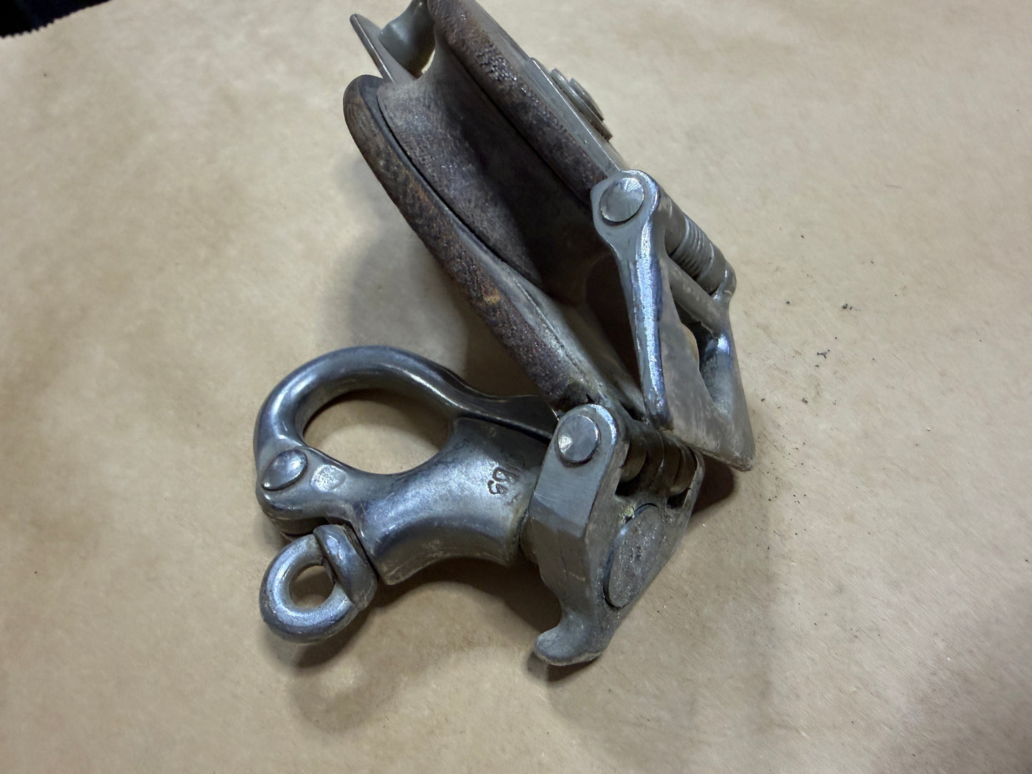 GIBB Tufnol Snatch Block - 3/8" Line Width
