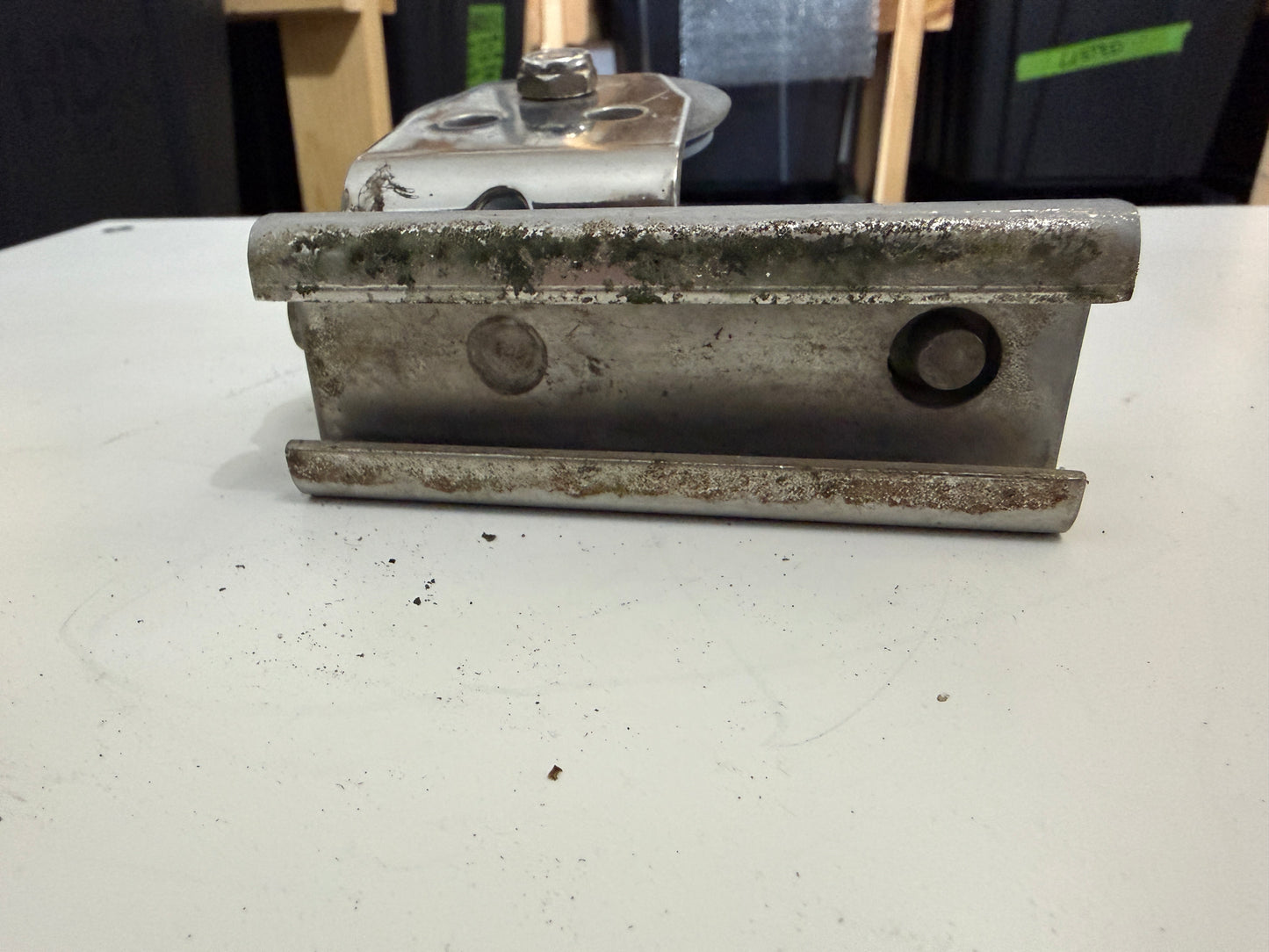 1 3/8" Track Pull Top Sheet Block / Track Car - Catalina Morgan 38