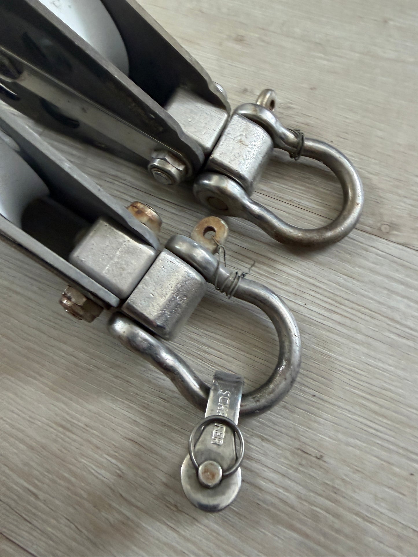 PAIR Of Large Schaefer 3 1/4" Sheave Single Swivel Blocks With Shackles - 1/2" Line
