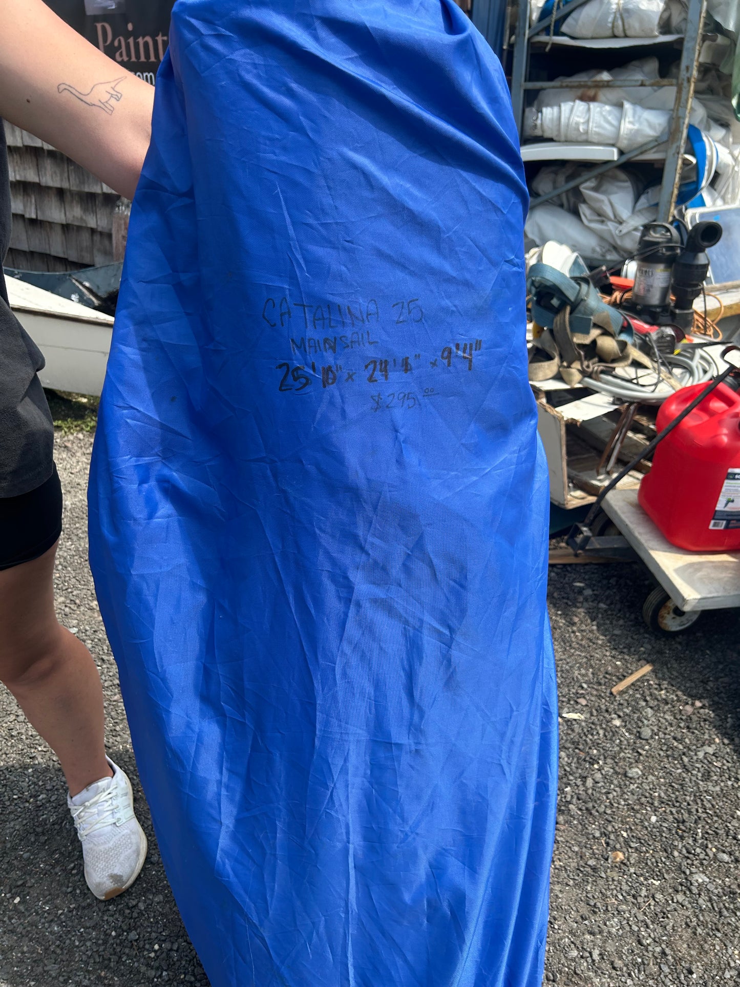 Catalina 25 Mainsail – White Dacron Sail – 25’10” x 24’ x 9’3”