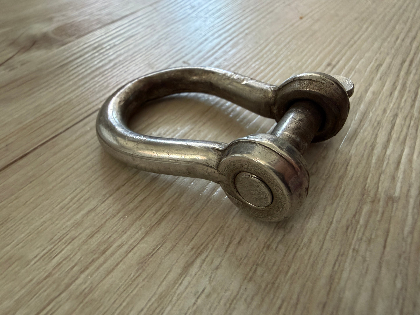 Stainless Steel Bow Shackle - 5/16" Pin Diameter - 11/16" Width