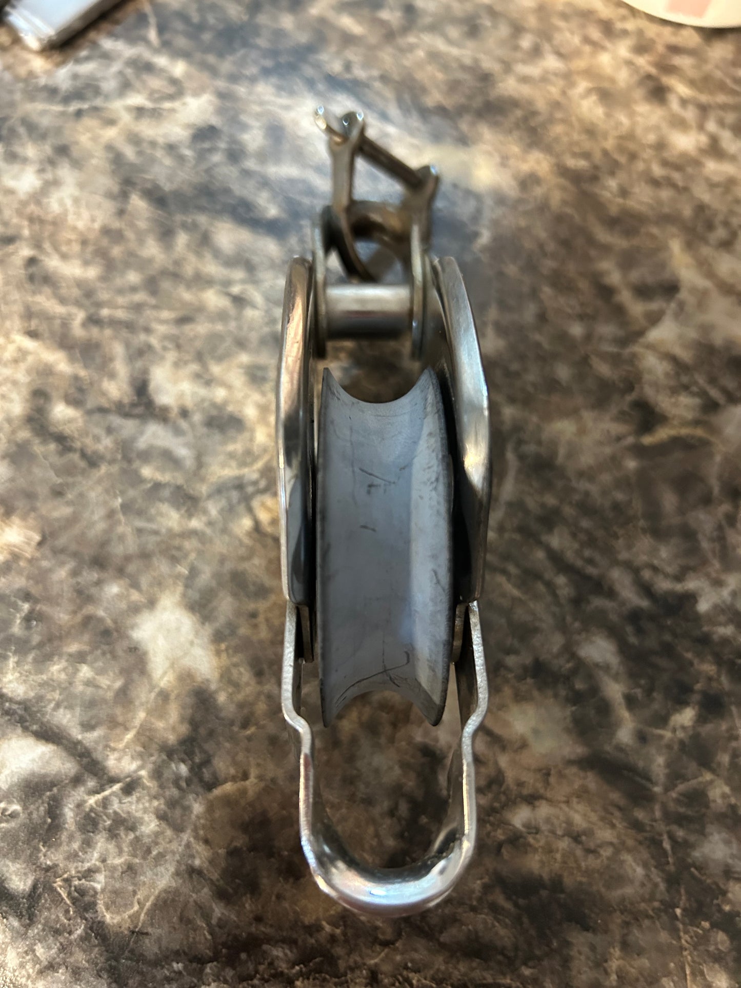5 1/4” FICO Block 2 1/4” Sheave - 1/2” Line Max w/ Shackle