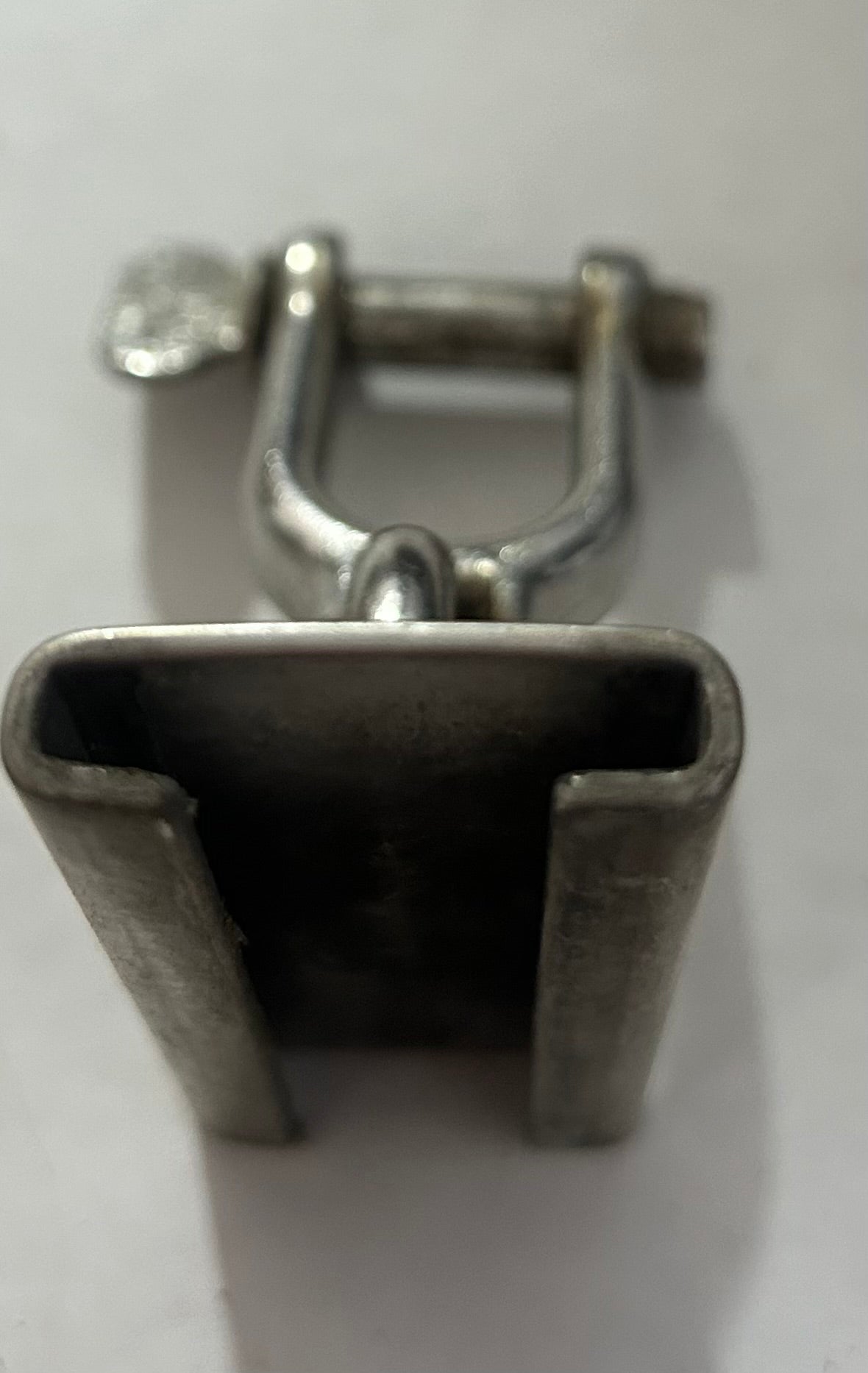 SS Track Car & Merriman Shackle 1 1/8" Track