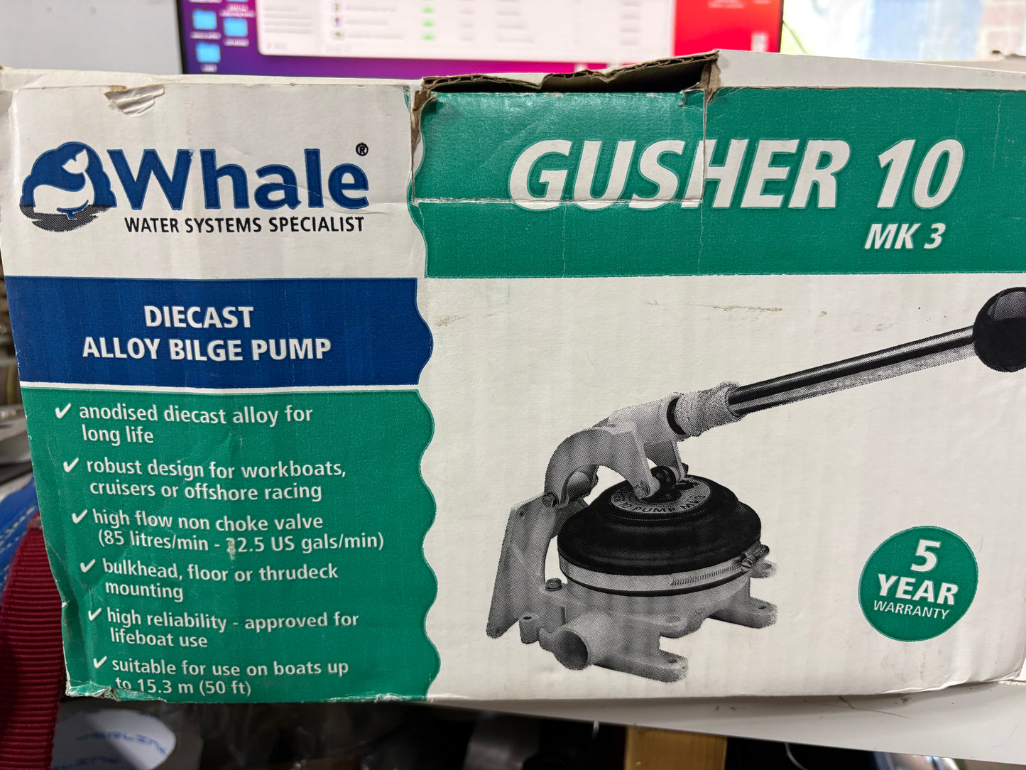 Whale Gusher 10 MK3 NEW in open box Bilge Pump