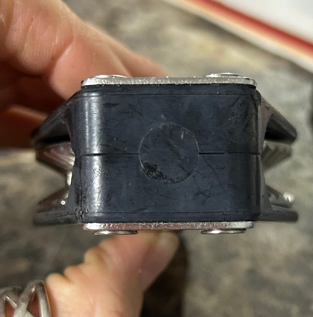Seaway Ratcheting Single Block - 2 3/8" Sheave