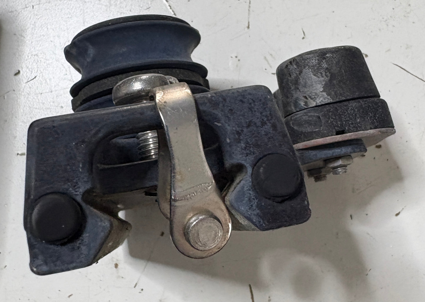 Harken Traveler Ends with Double Sheave Block and Cam Cleat 1" track