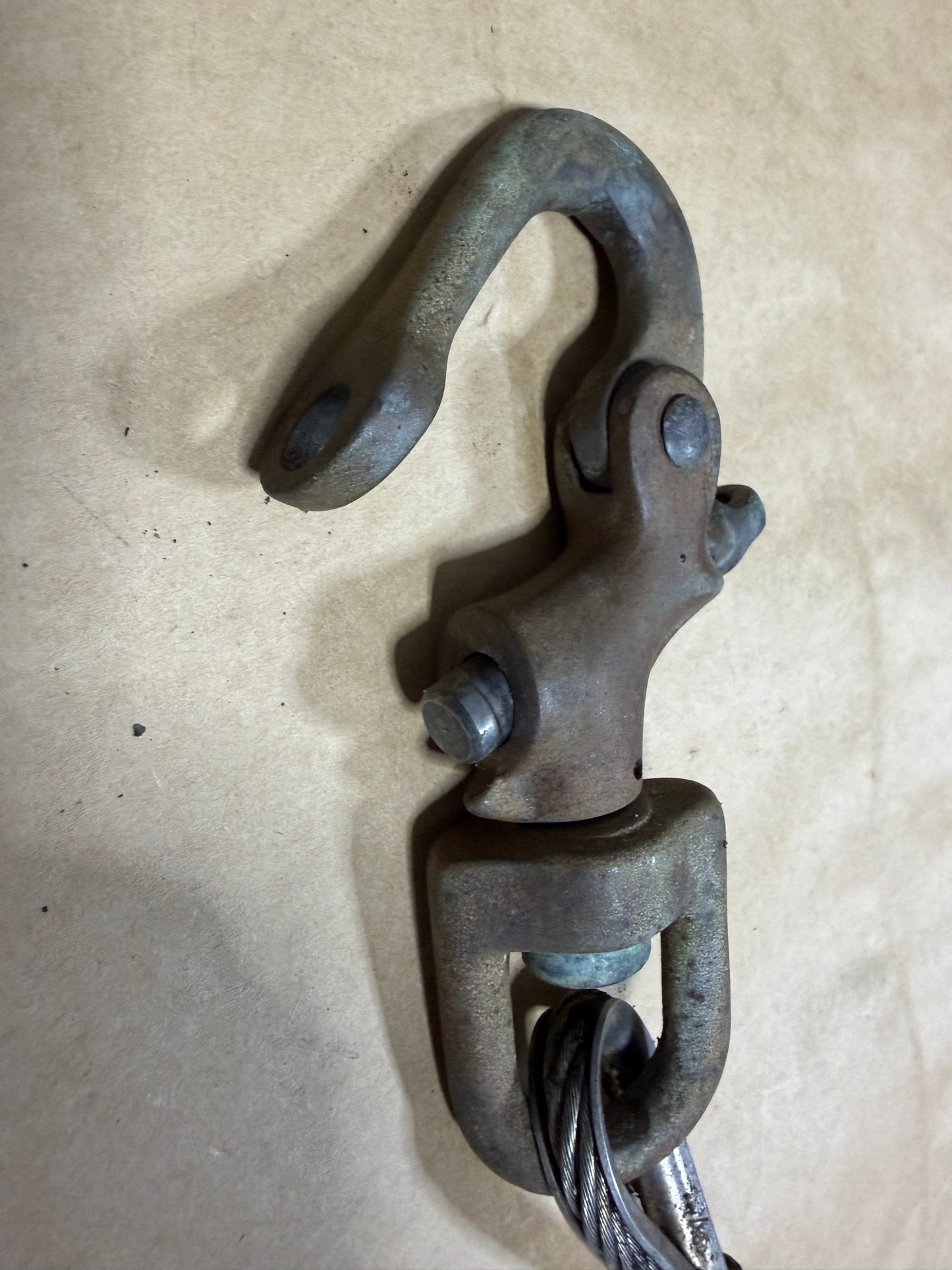 Large Bronze Swivel Bail Shackle - 3/4" x 7/8" Bail