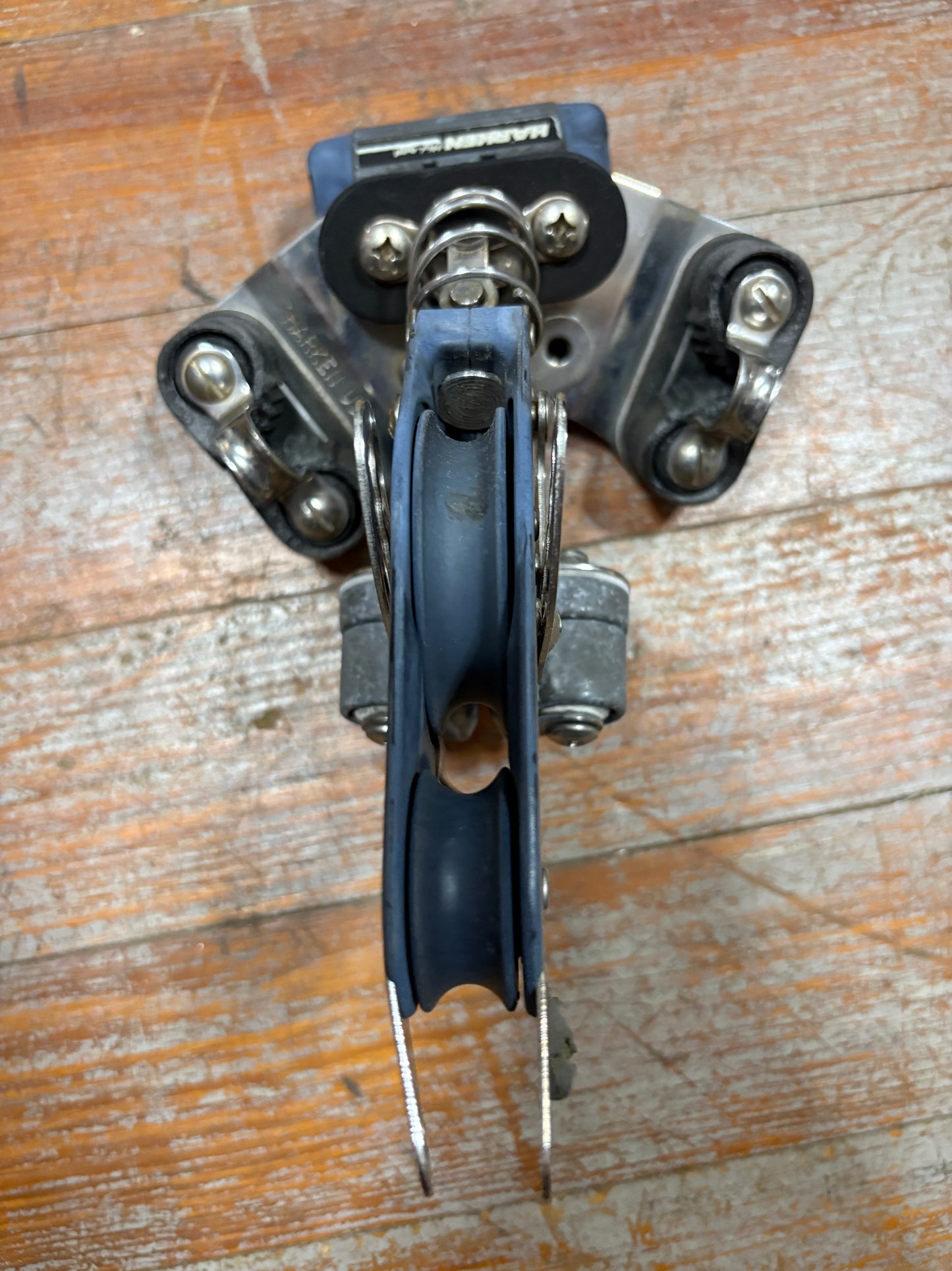 Harken Hi-Load Block Assembly Car for 1" Track with Two Cams and Fiddle Block with Swivel Spring Base