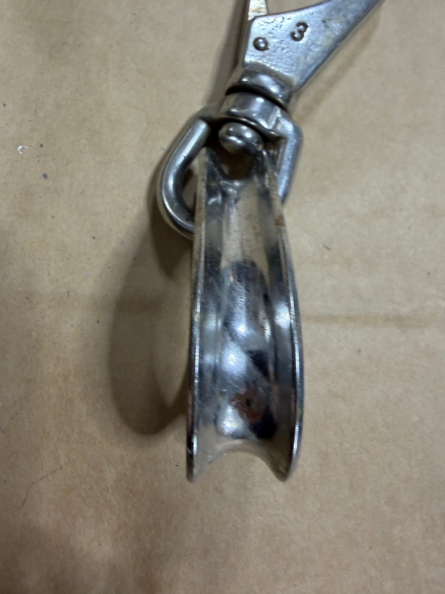 Large #3 Stainless Steel Swivel Clip With 9/16" Thimble