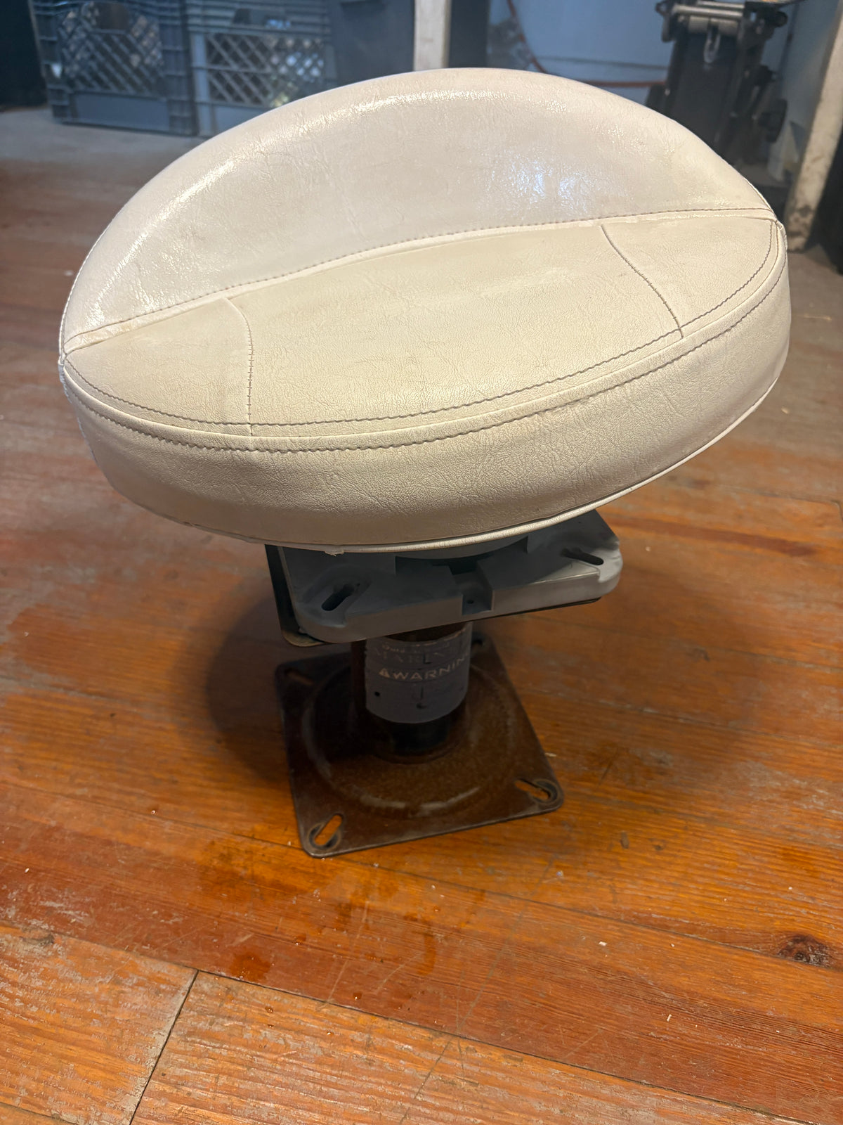 Outdoor World marine Small Swivel Seat