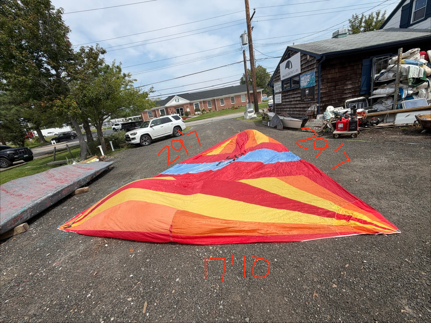 CAL 25 .75oz Symmetrical Spinnaker - 29'7" Symmetrical x 17'10" Foot