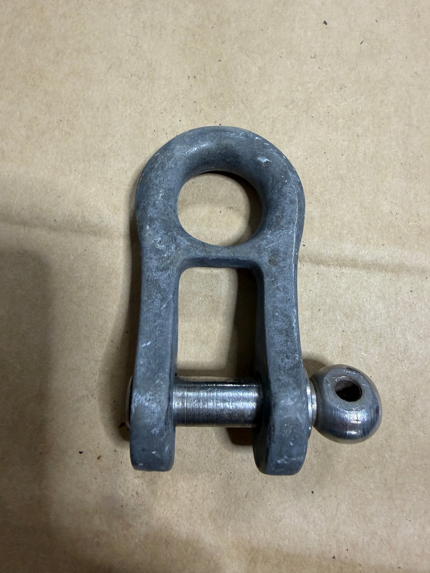 Aluminum Halyard Shackle - 3/8" Pin x 11/16" Width - 3/4" Eye