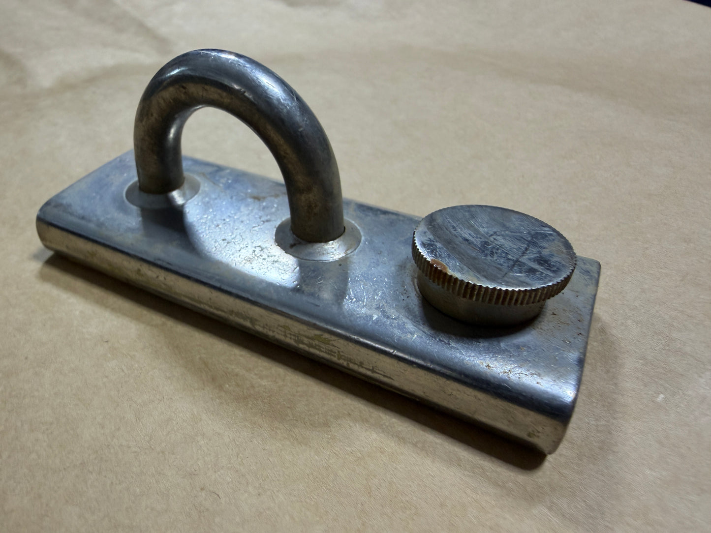Stainless 1 1/4” Screw Top T Track Car
