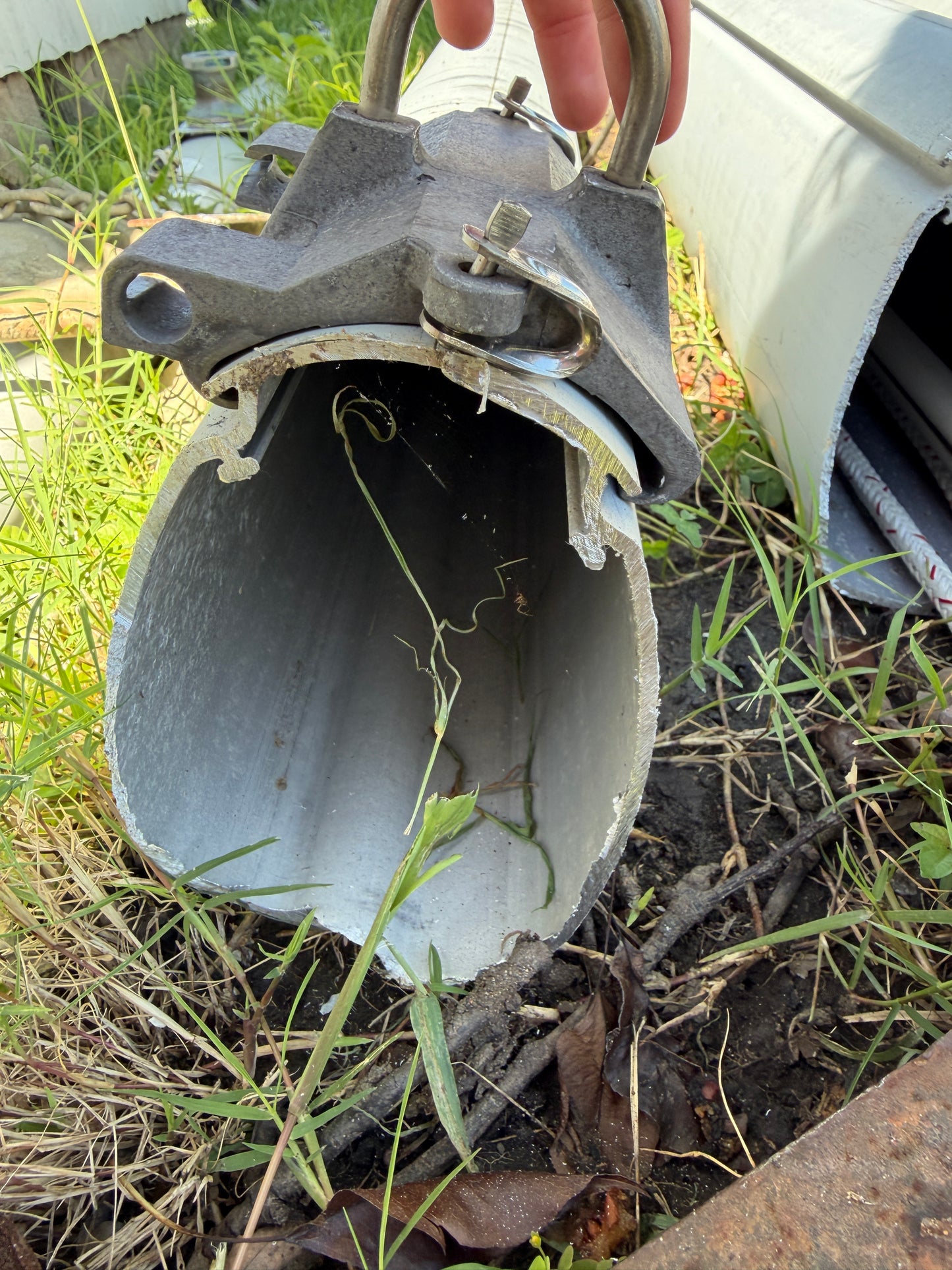 Curved Aluminum Mast Track Car - 3" Fitting