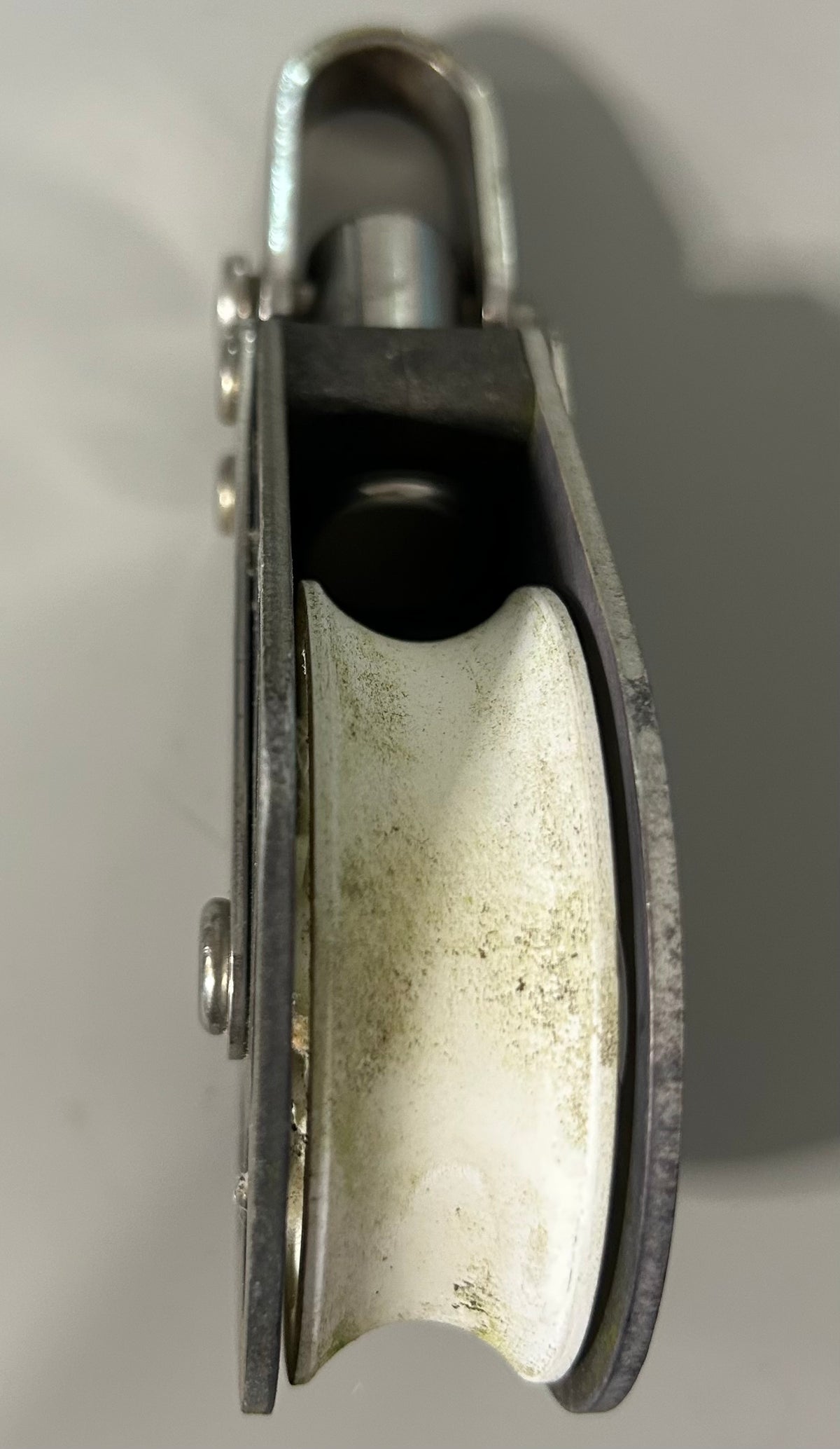 Schaefer single block with swivel shackle - 1/2" line max