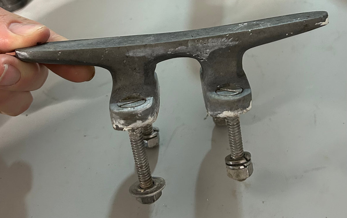 5 7/8" Aluminum Cleat