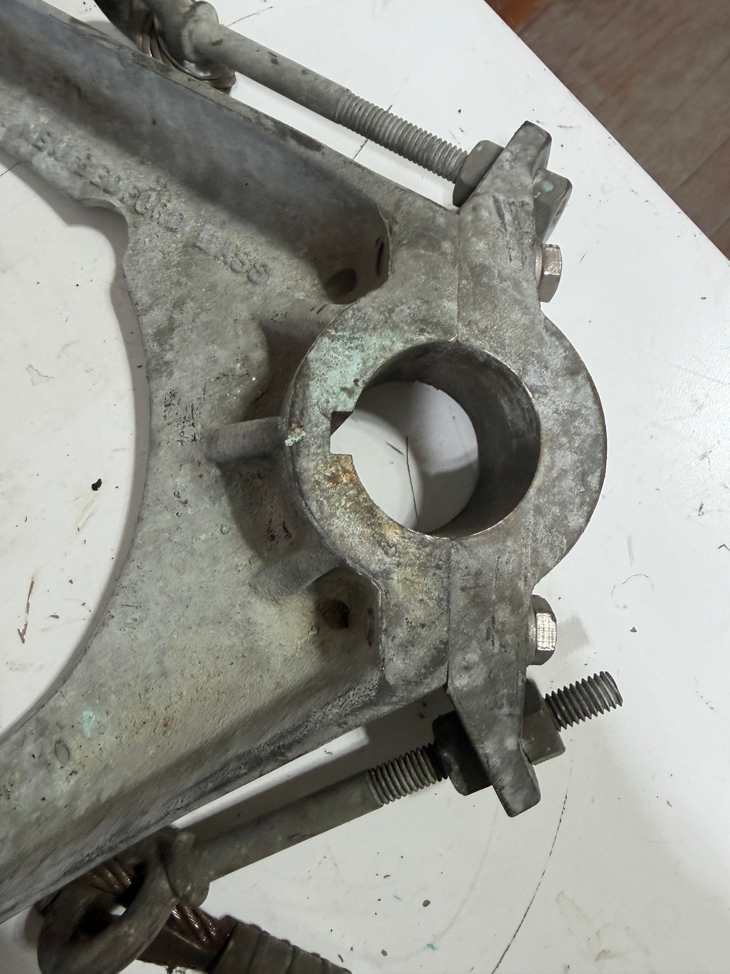 Edson FIG 677 10 Quadrant - 1 3/4" Keyed Rudder Post