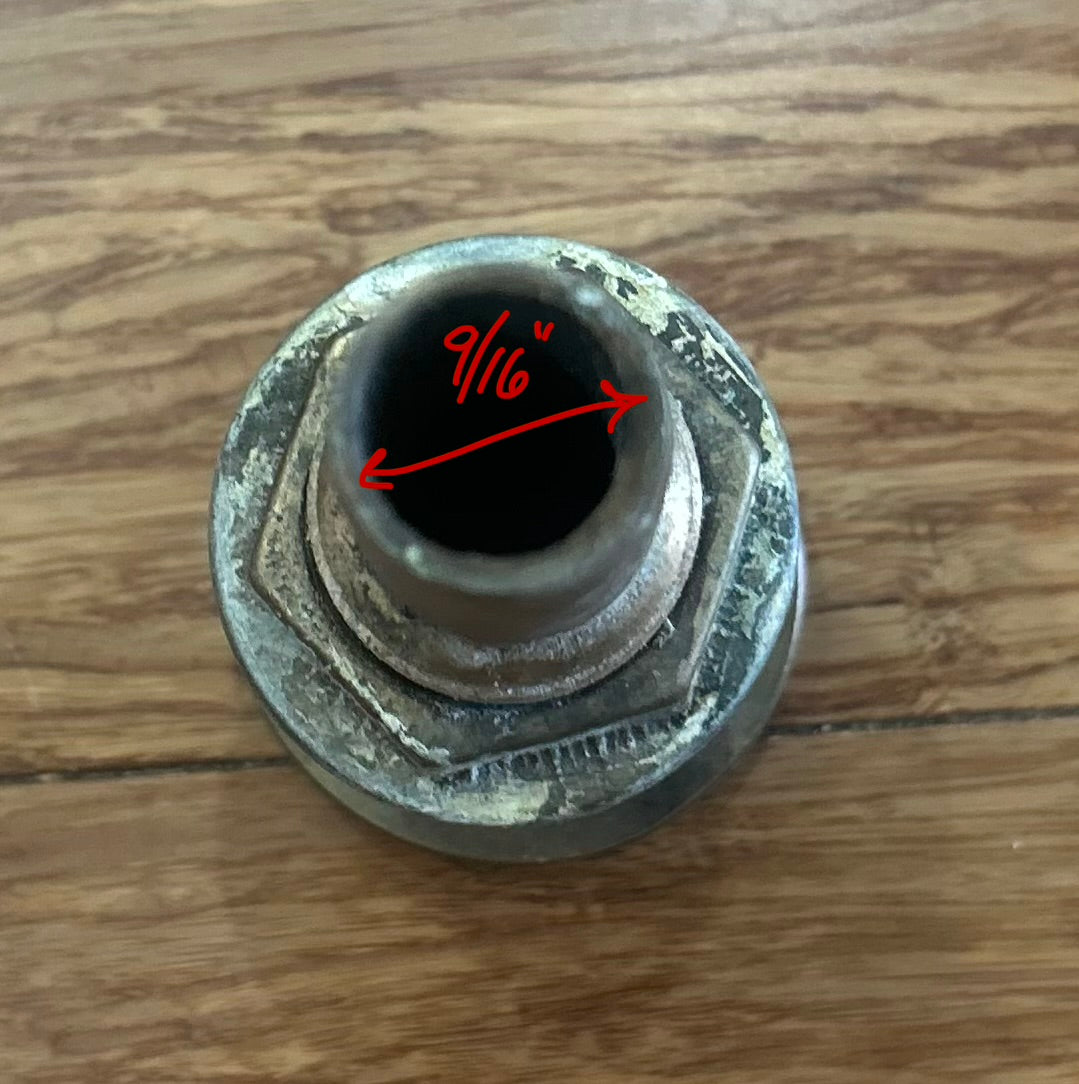 3/4” Brass Thru-Hull With Nut