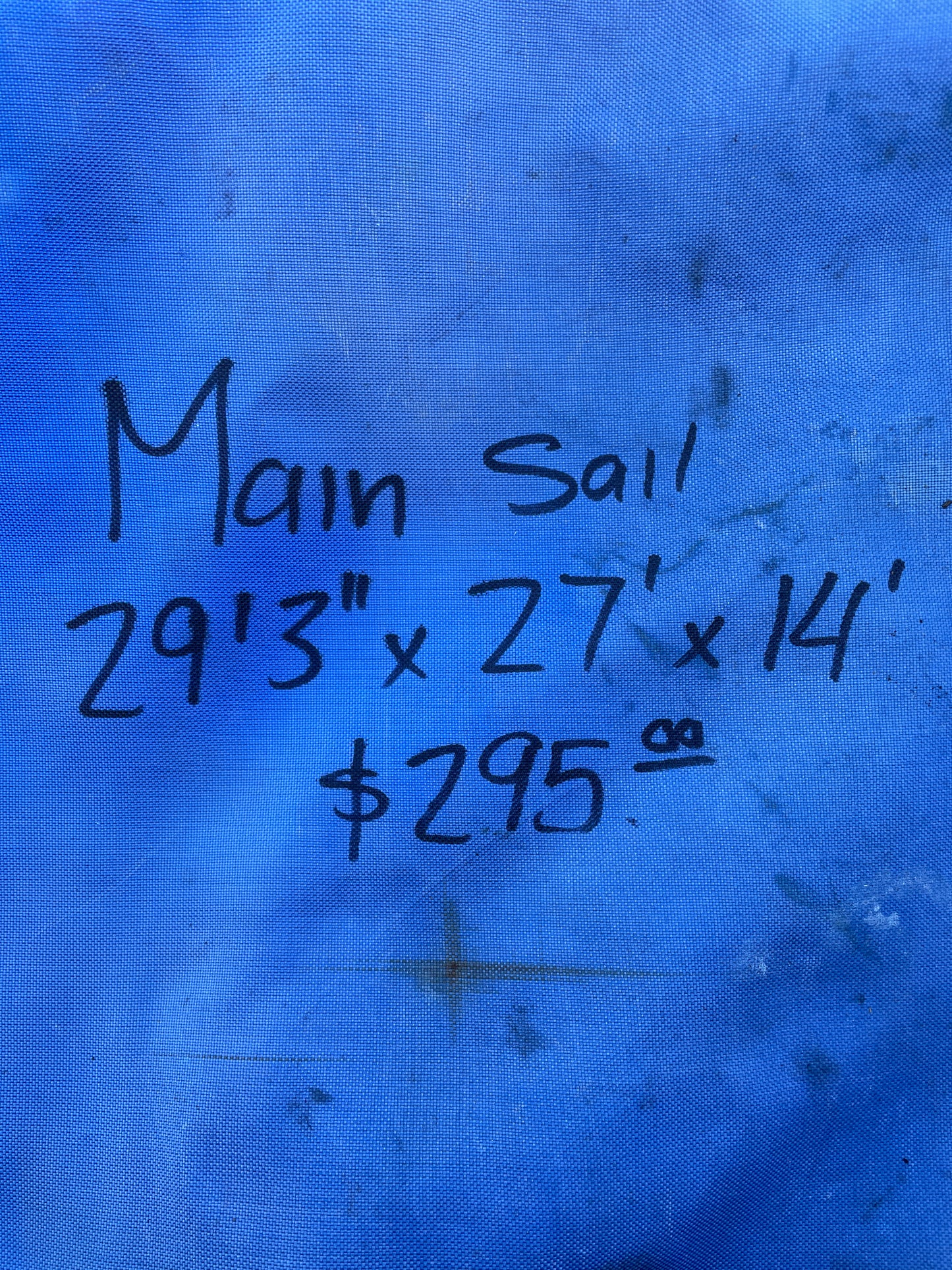 Mainsail- 29’3” x 27’ x 14’