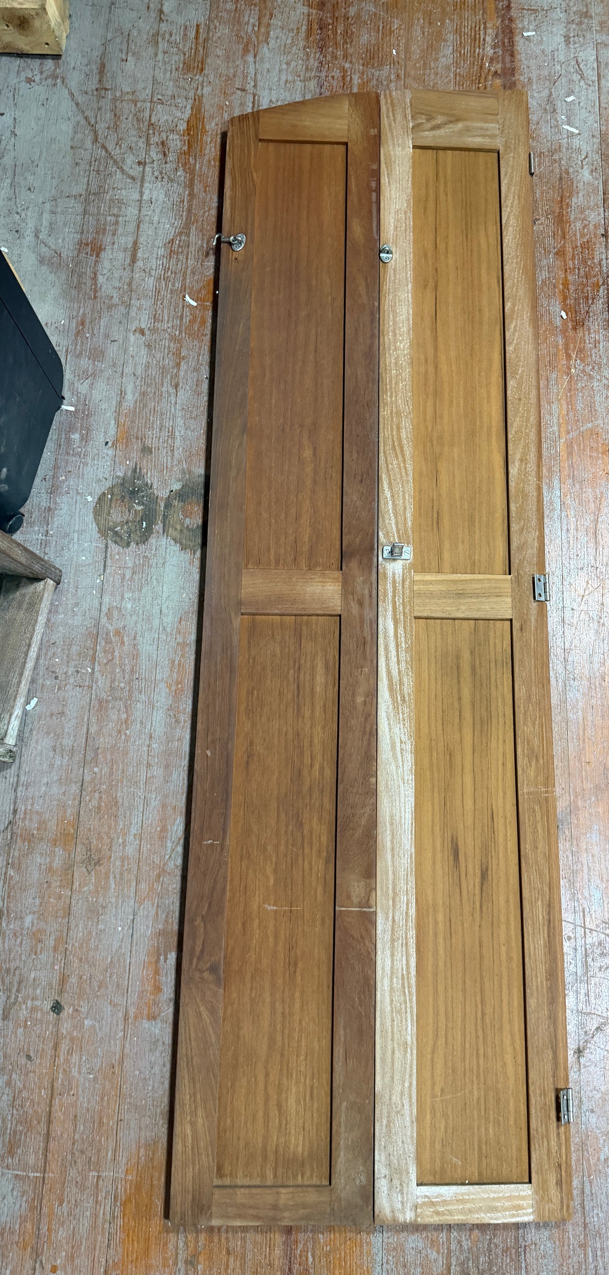 Oday 28 Interior Bifold Door - 64 3/4" x 61 5/8" Lengths x 19 1/8" Open Width -- #91