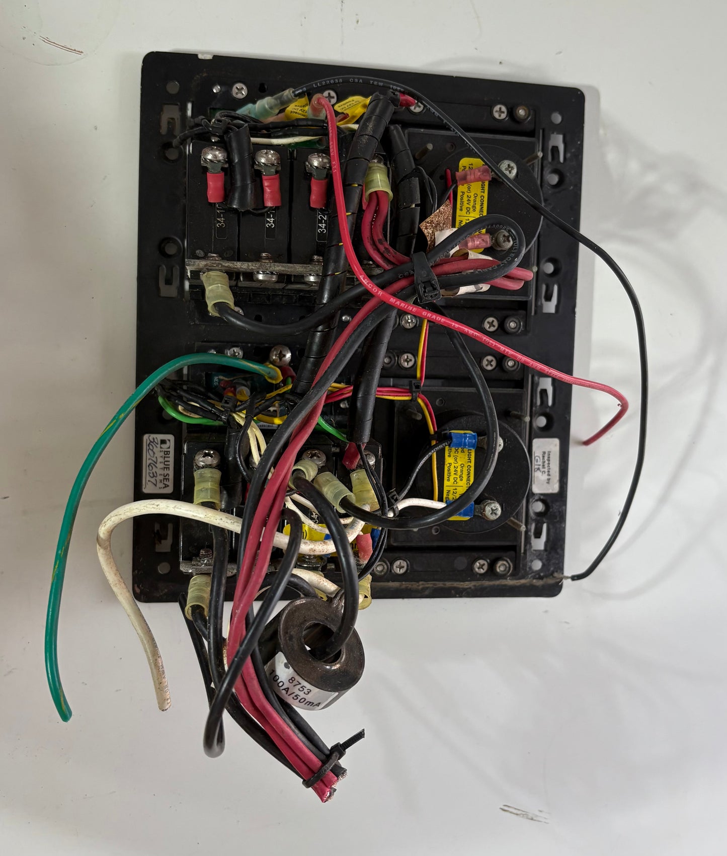 Blue Sea Systems AC 120 V Panel 8 Position