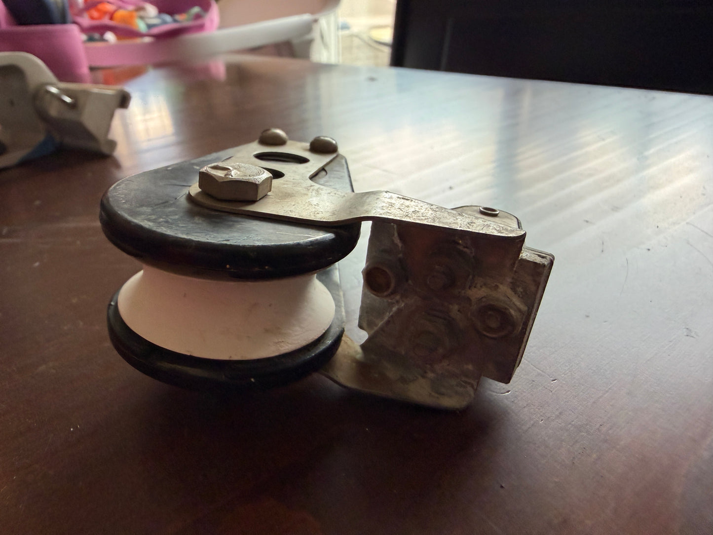 1 5/8" Single Block With Unique Guide Fixed Block - 3/8" Line